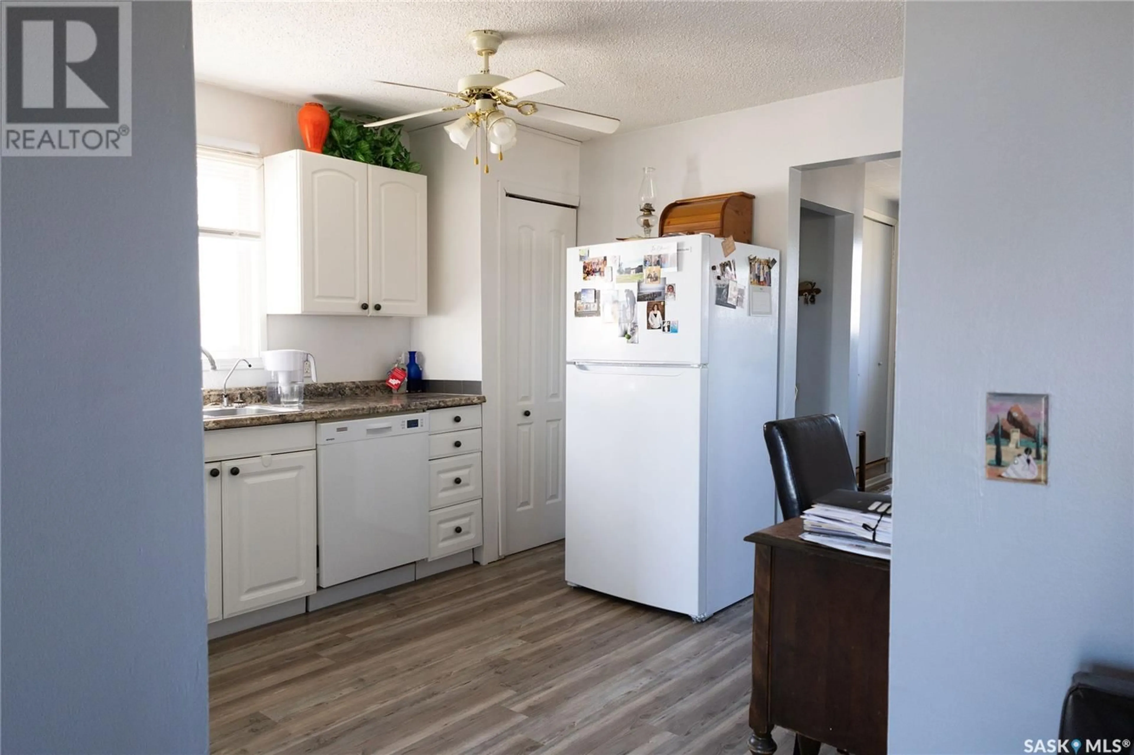 Standard kitchen, unknown for 15 ST GEORGE AVENUE, Prud'homme Saskatchewan S0K3K0