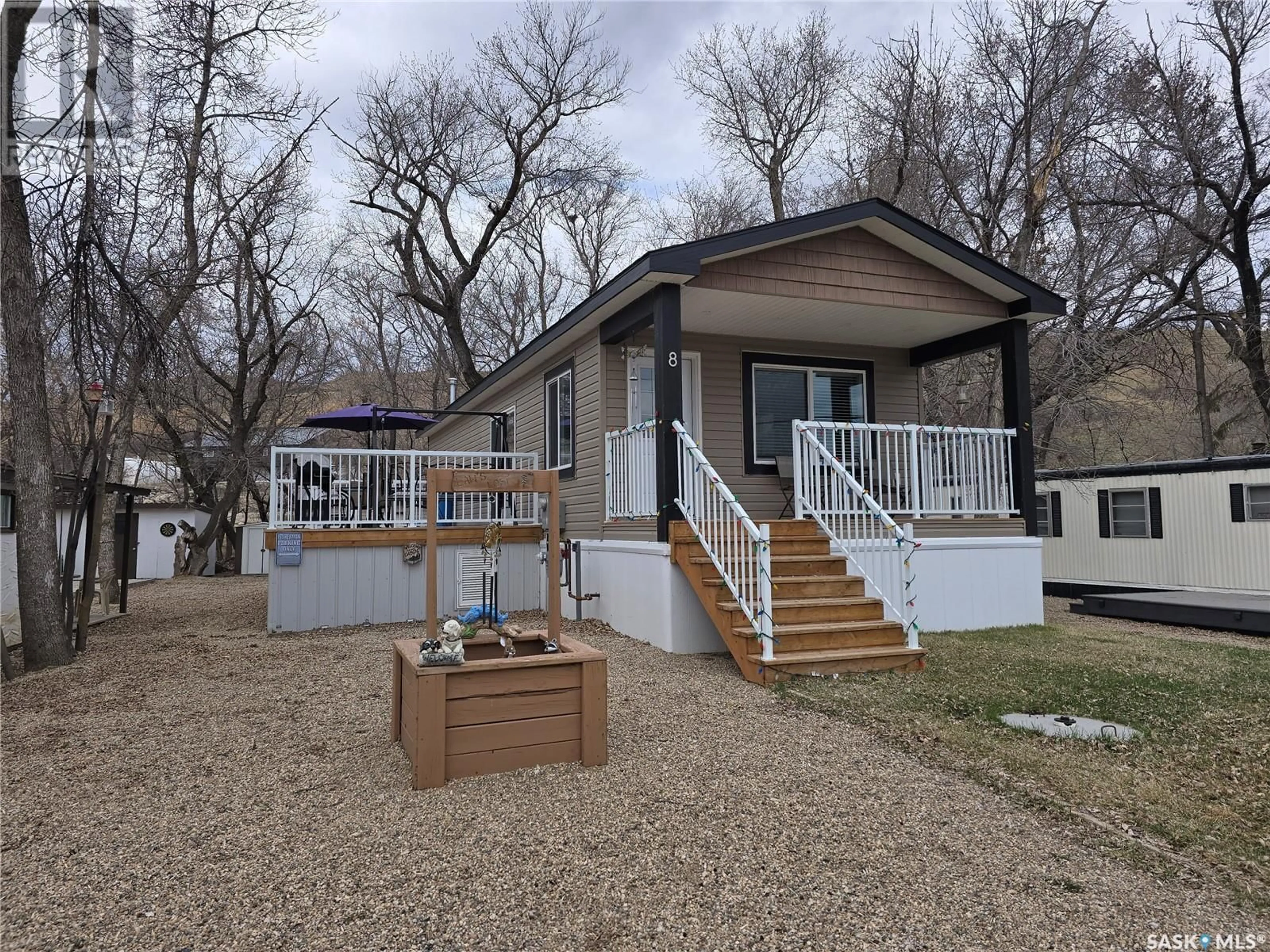 Home with vinyl exterior material, unknown for 8 OBENAUER DRIVE, Crooked Lake Saskatchewan S0G2B0
