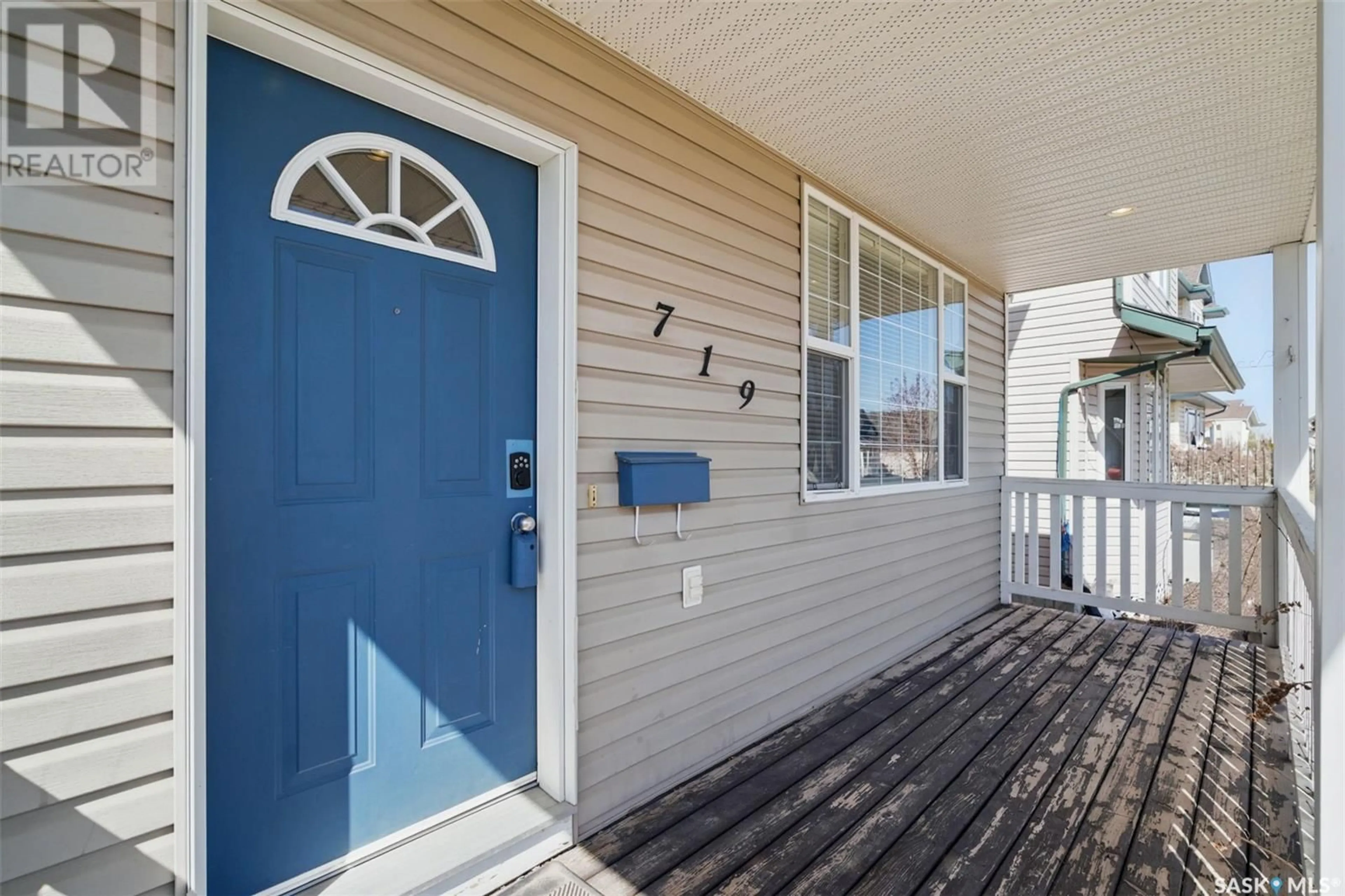 Unknown for 719 RUTHERFORD LANE, Saskatoon Saskatchewan S7N4X8