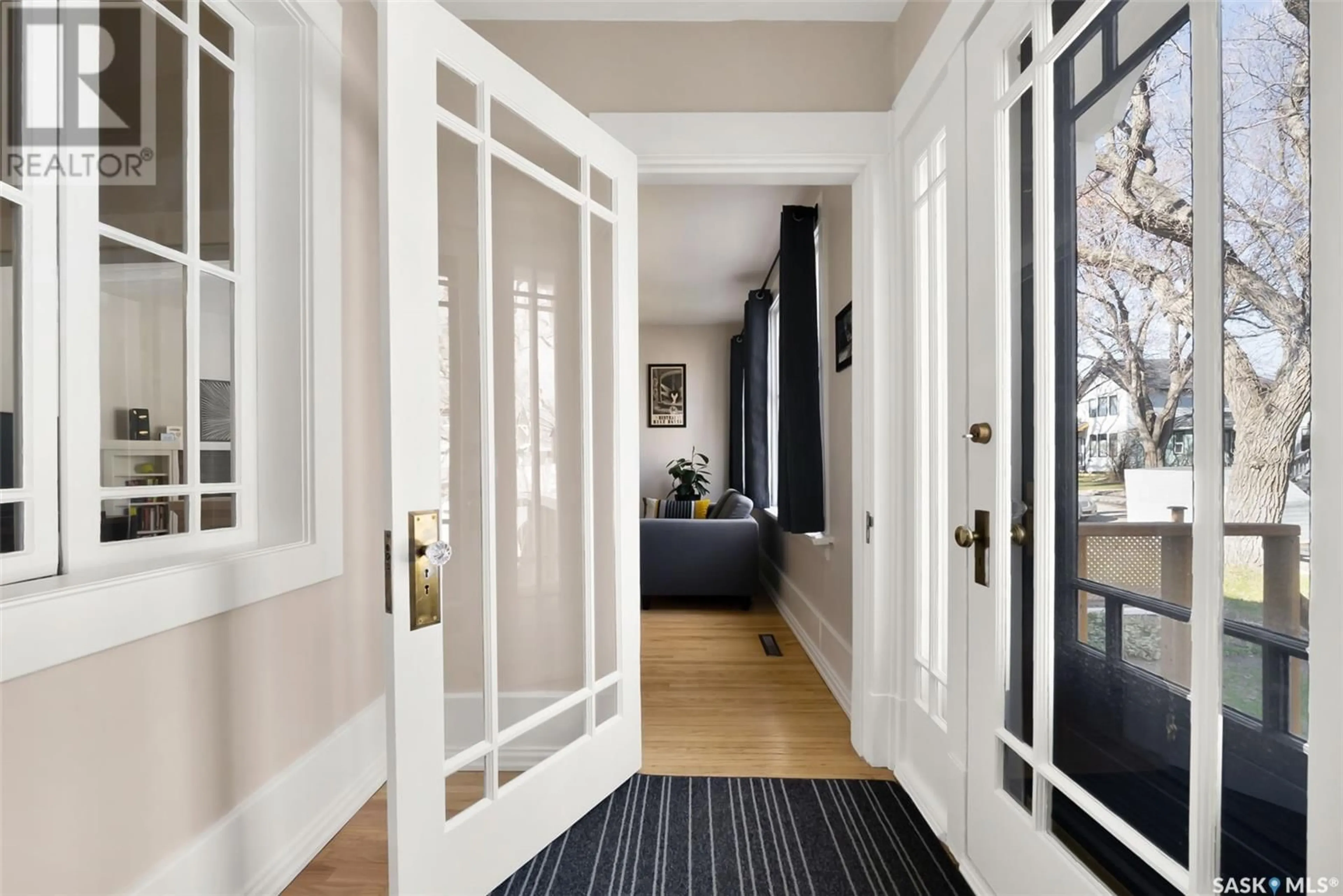Indoor entryway for 2256 ARGYLE STREET, Regina Saskatchewan S4T3T1