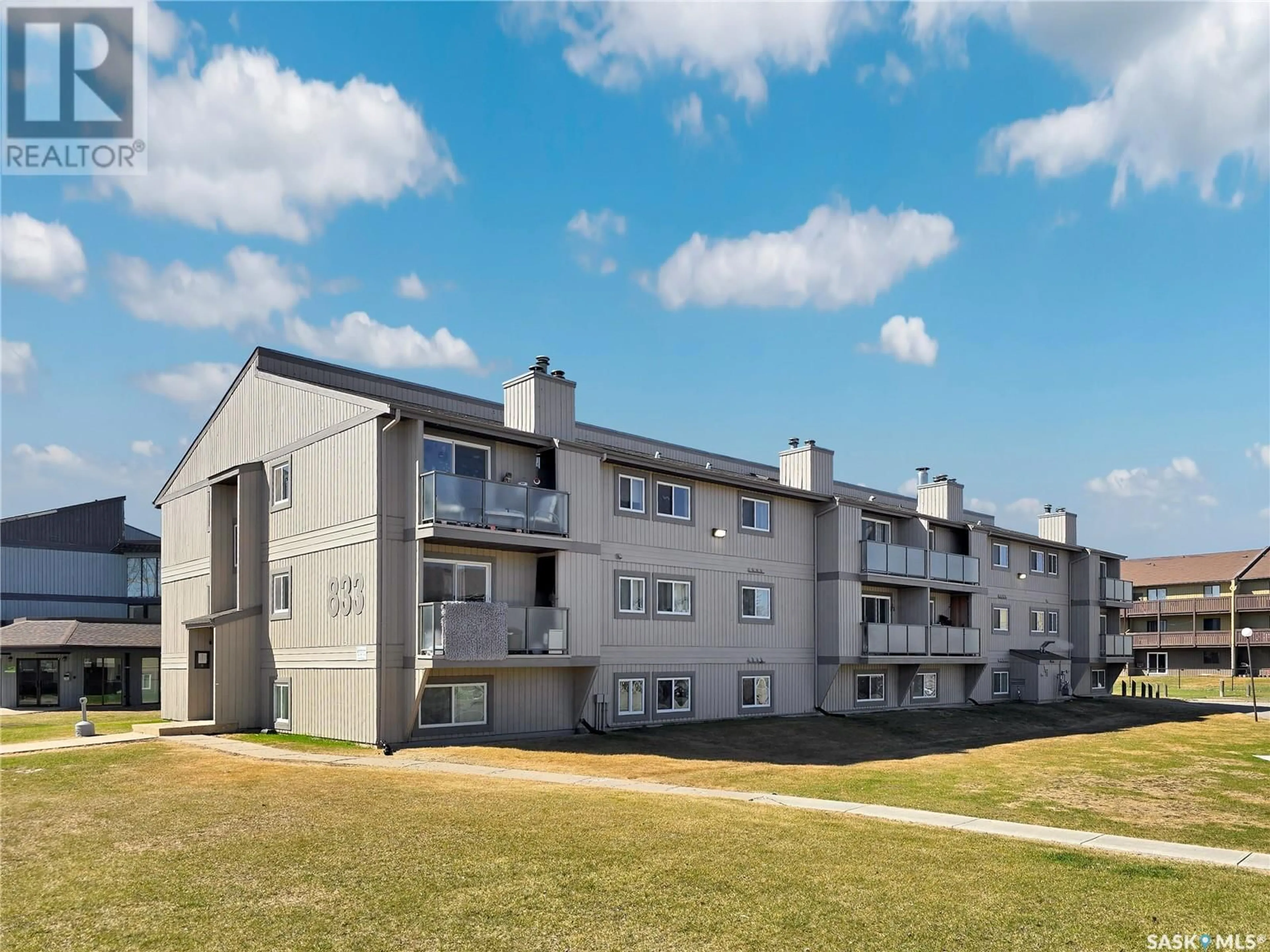 Unknown for 833 - 306 WOLLASTON CRESCENT, Saskatoon Saskatchewan S7J4G1