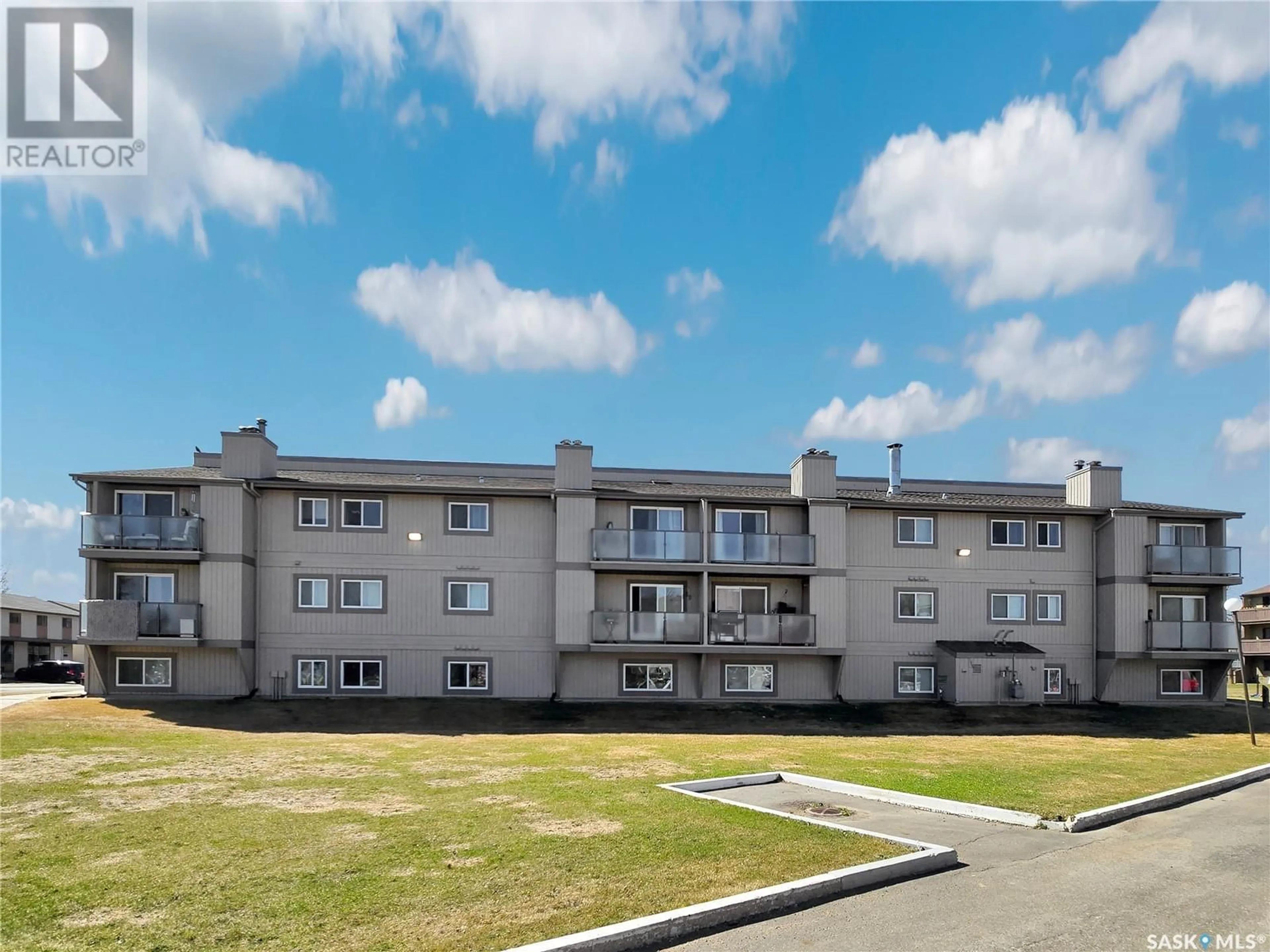 Unknown for 833 - 306 WOLLASTON CRESCENT, Saskatoon Saskatchewan S7J4G1