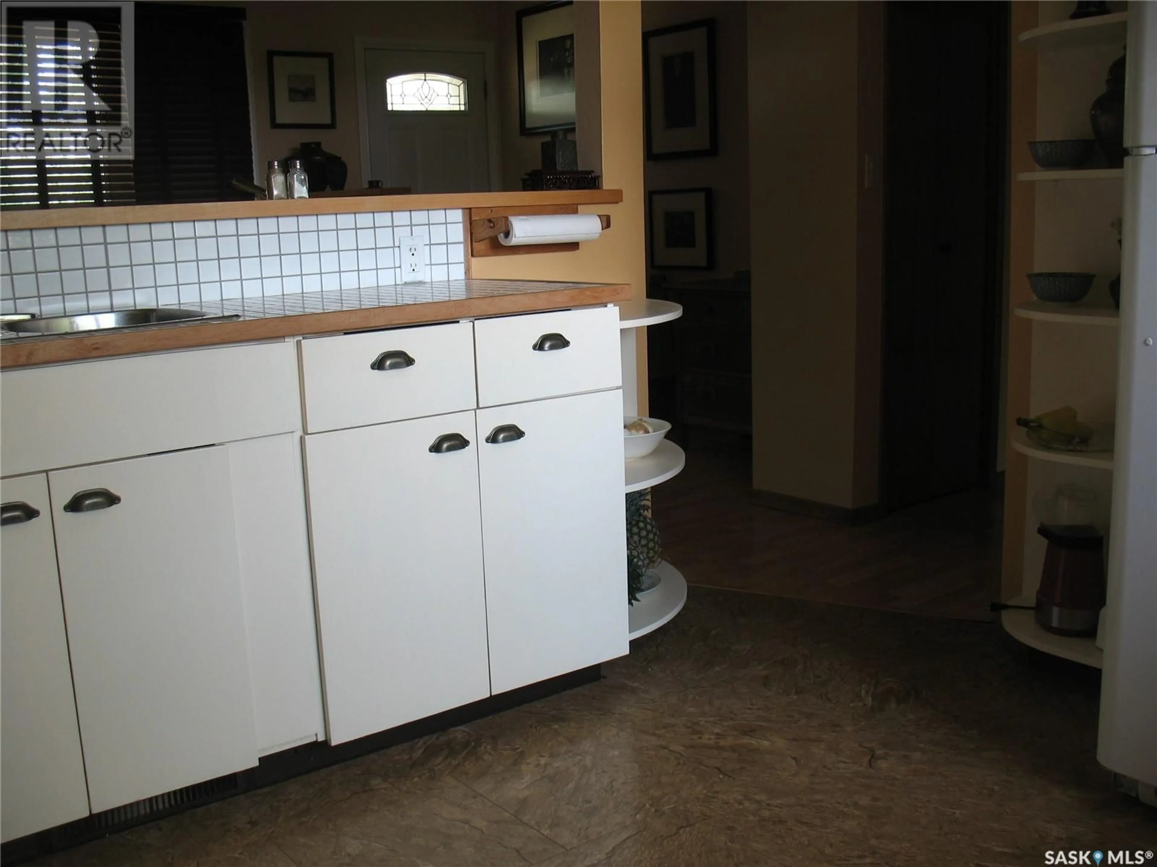 Standard kitchen, ceramic/tile floor for 2007 1ST STREET, Rockglen Saskatchewan S0H3R0