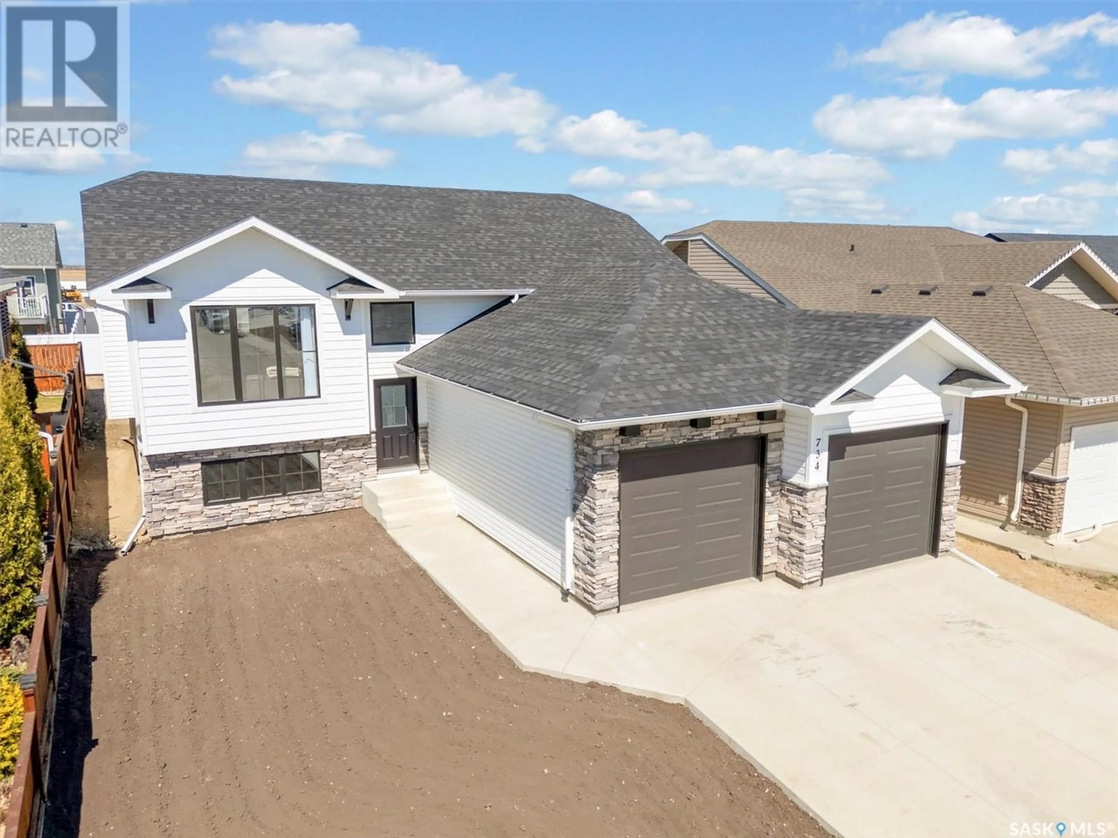 Unknown for 734 CASPER CRESCENT, Warman Saskatchewan S0K4S0