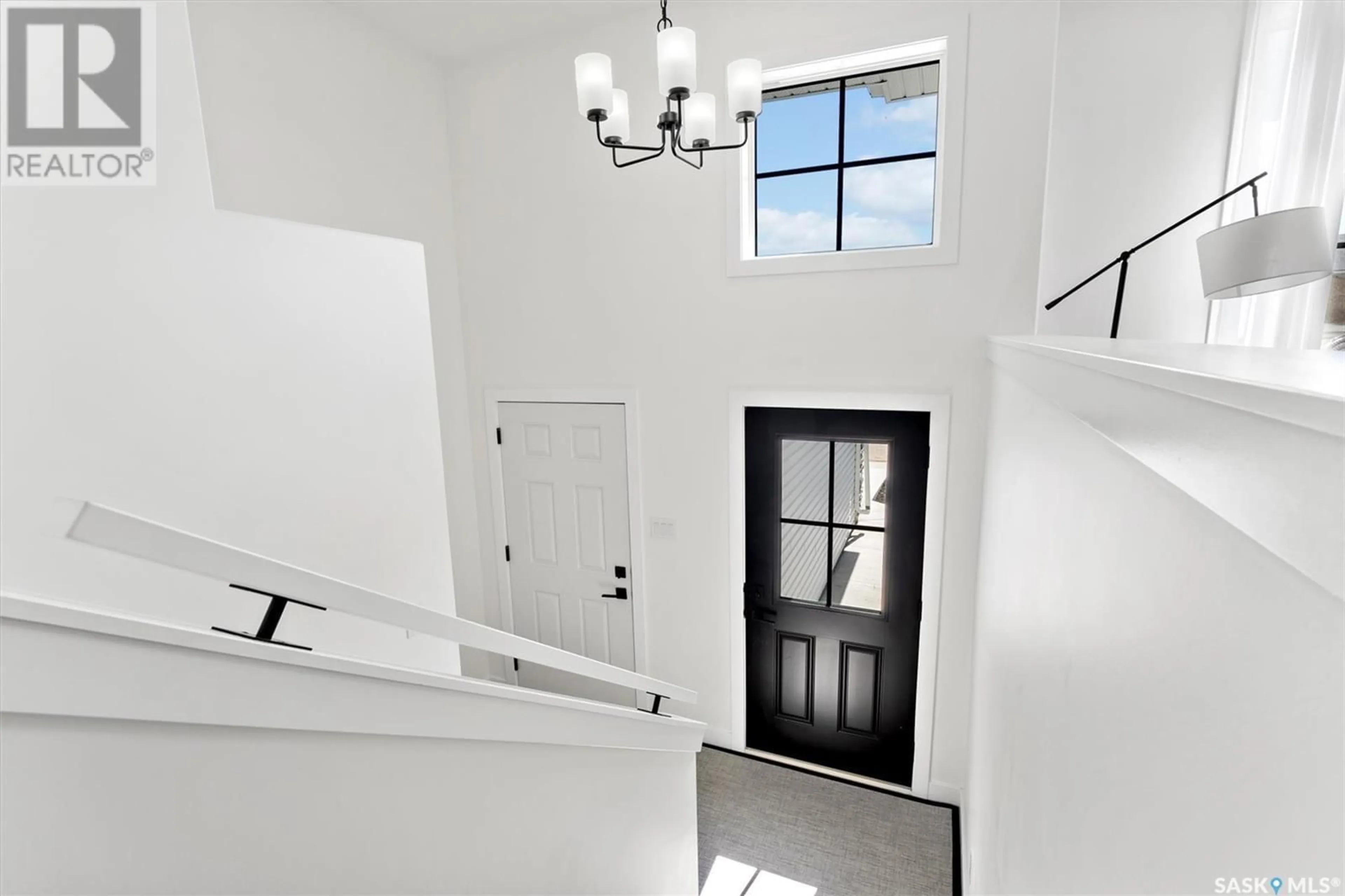 Indoor entryway for 734 CASPER CRESCENT, Warman Saskatchewan S0K4S0