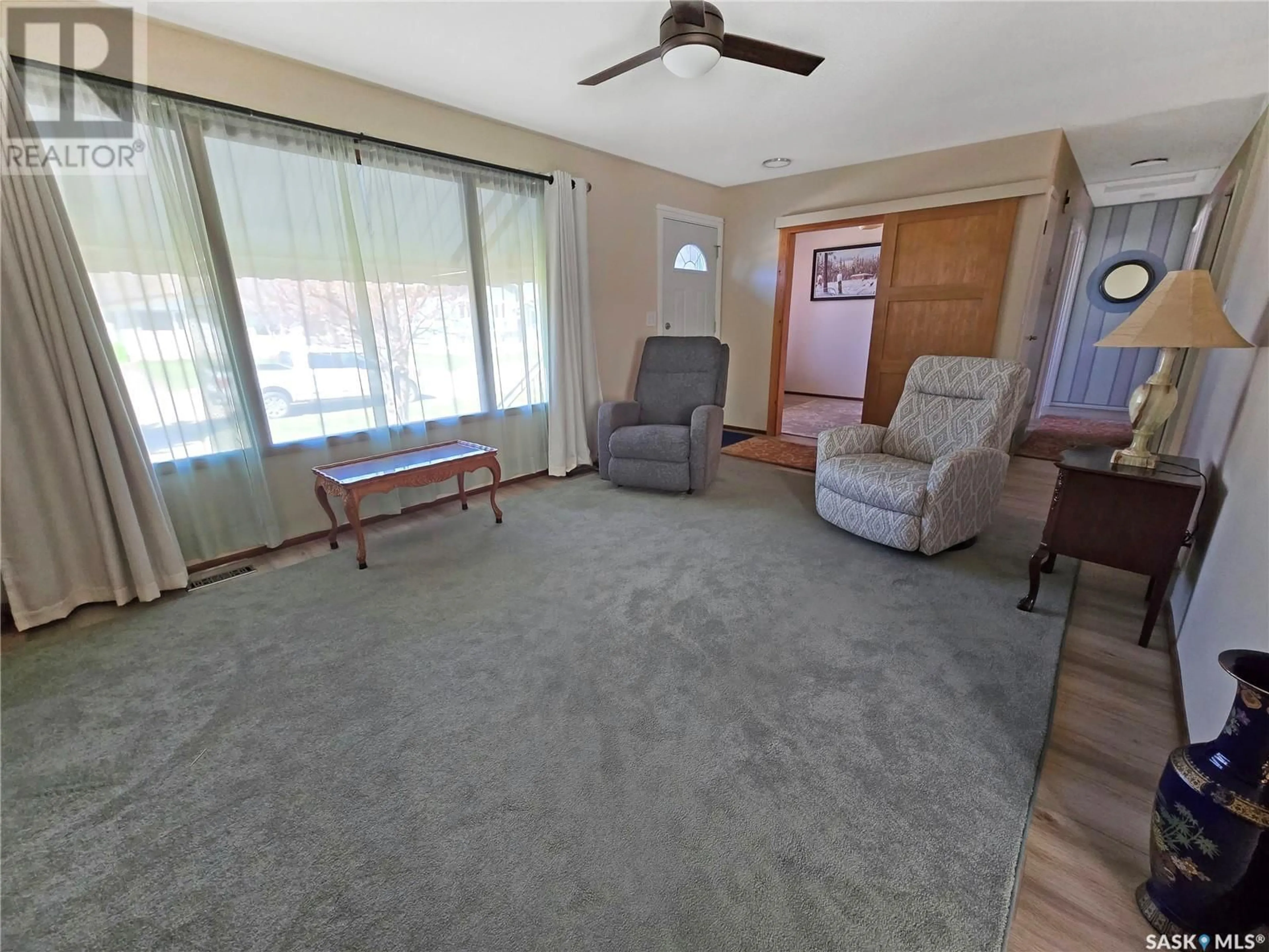 A pic of a room for S - 325 HUDSON AVENUE, Fort Qu'Appelle Saskatchewan S0G1S0