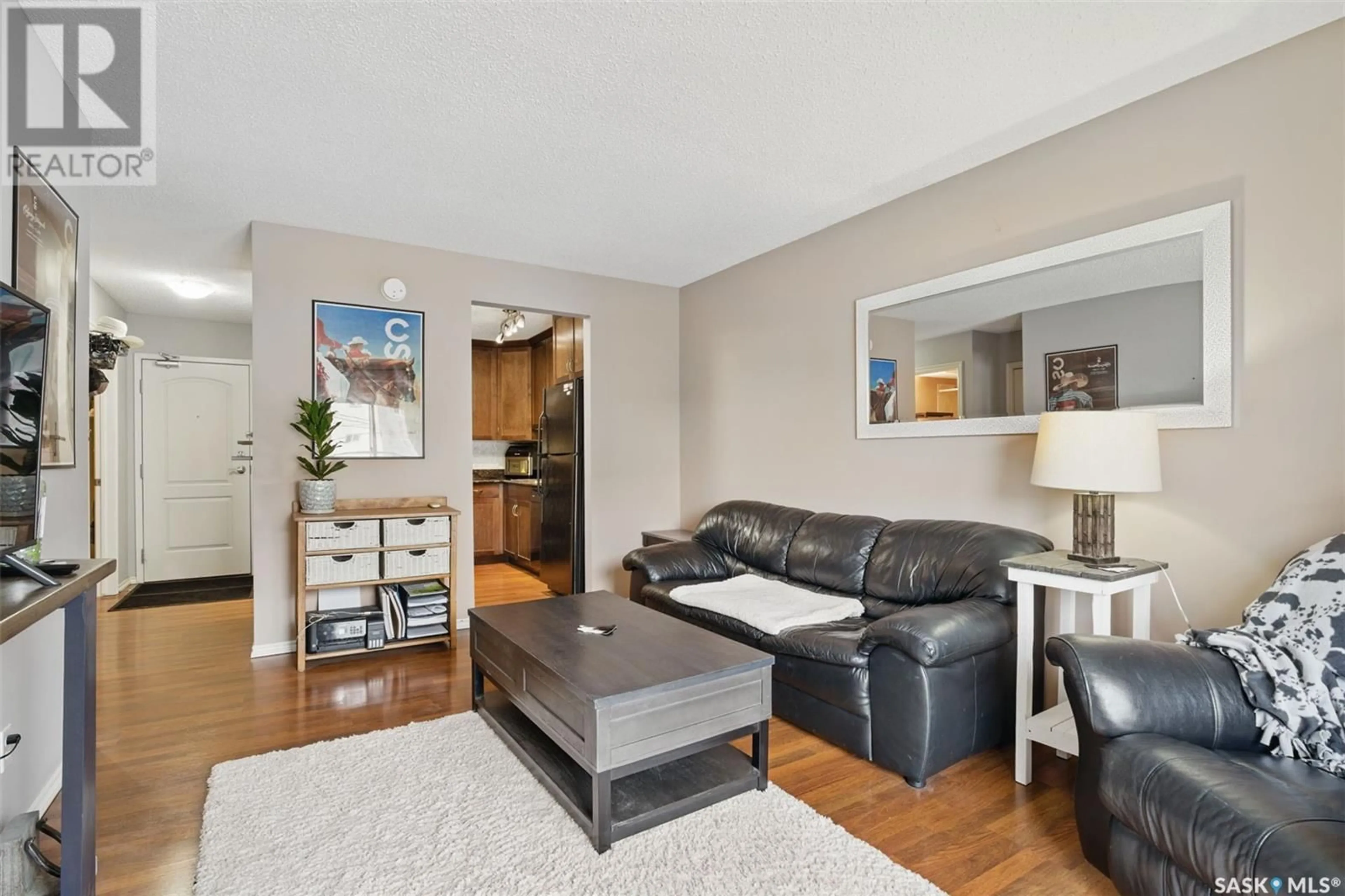 Living room with furniture, unknown for 11 - 1001 LANSDOWNE AVENUE, Saskatoon Saskatchewan S7H2C2