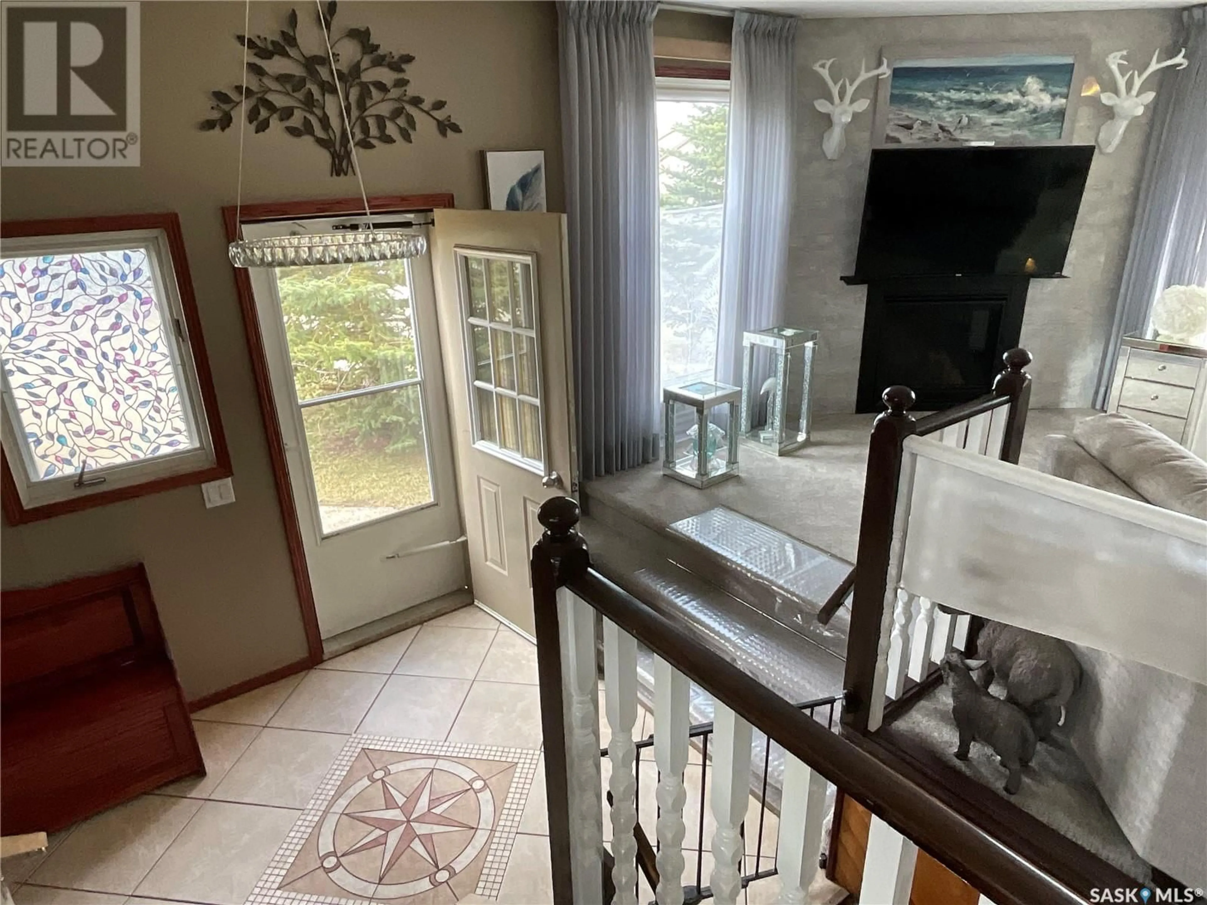 Indoor entryway for 215 7TH STREET, Wakaw Saskatchewan S0K4P0