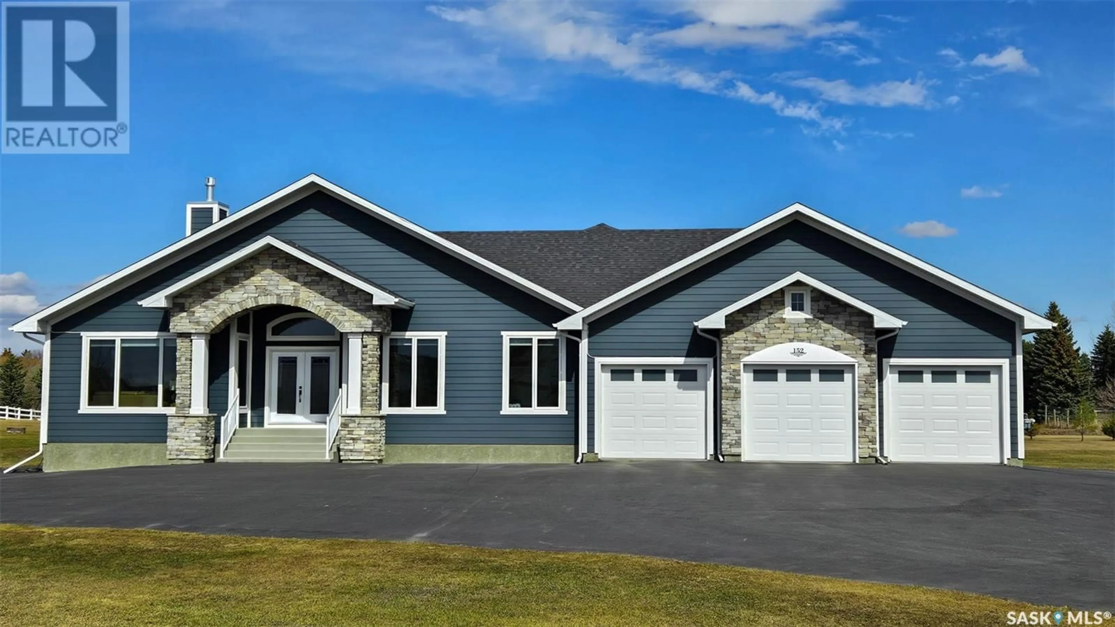 Home with vinyl exterior material, unknown for 152 EDGEMONT DRIVE, Corman Park Rm No. 344 Saskatchewan S7T0Z7