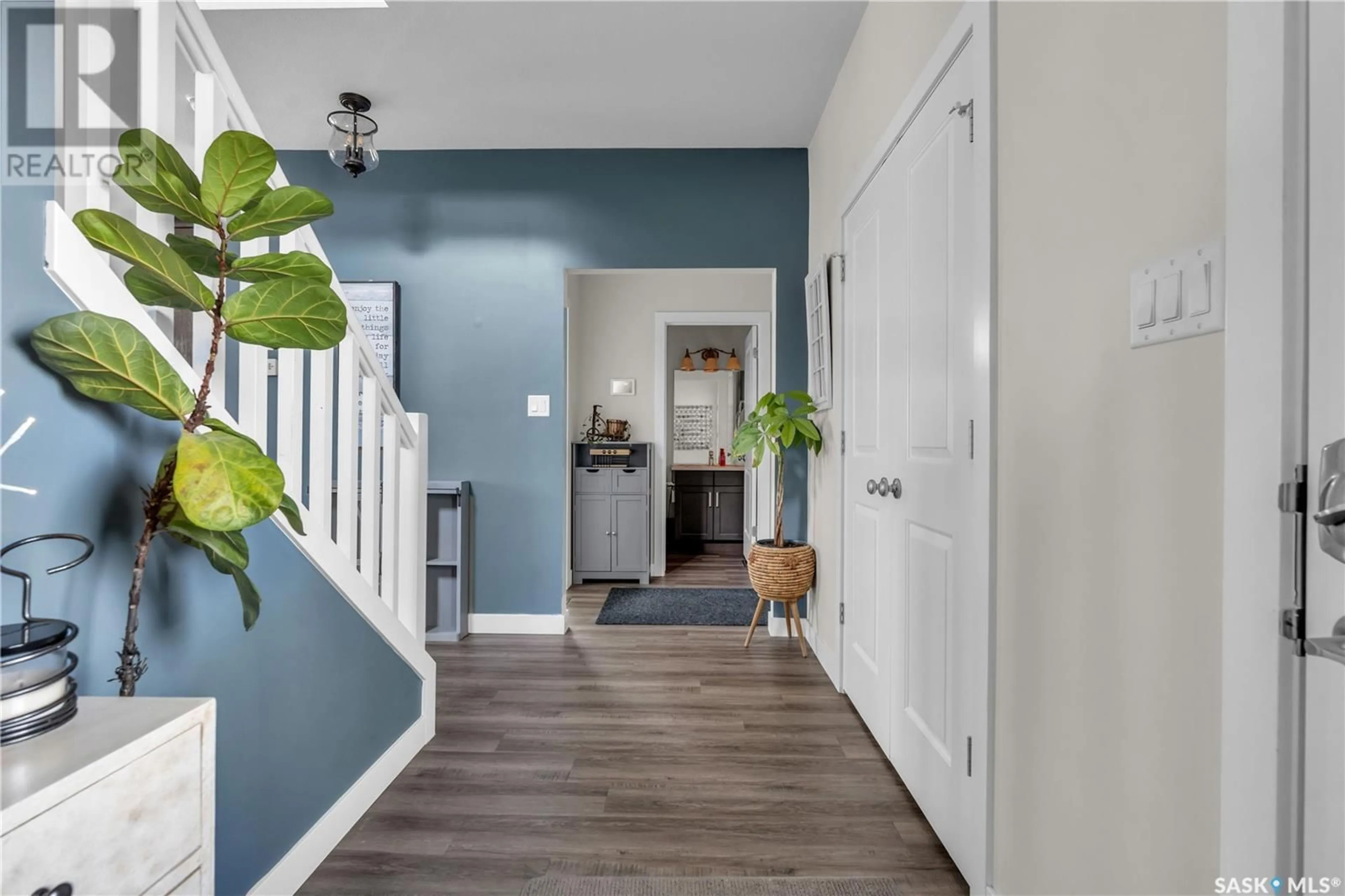Indoor entryway for 8133 BARLEY CRESCENT, Regina Saskatchewan S4Y0E7