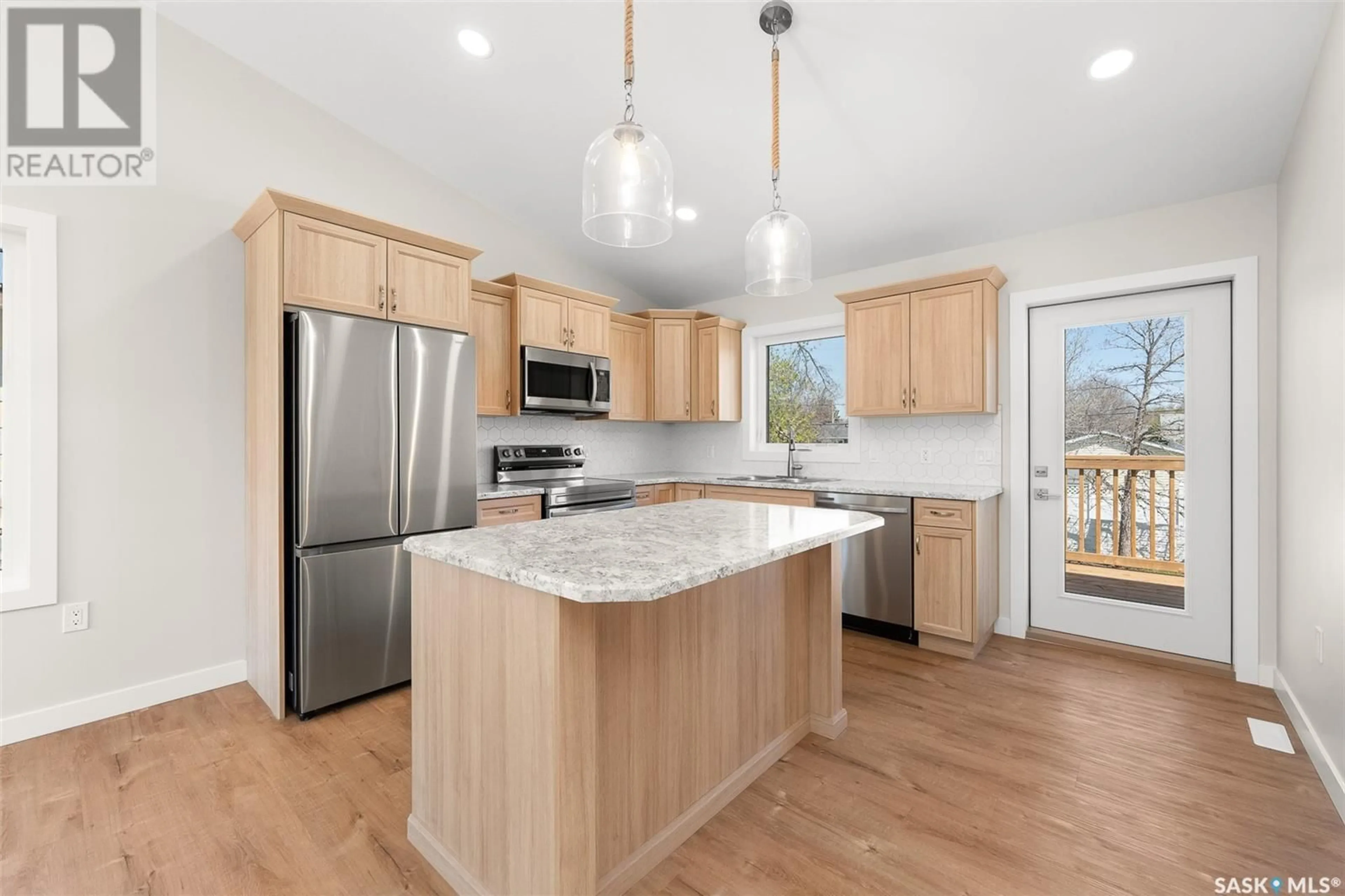Open concept kitchen, unknown for 107 VALLEYVIEW DRIVE, Caronport Saskatchewan S0H0S0