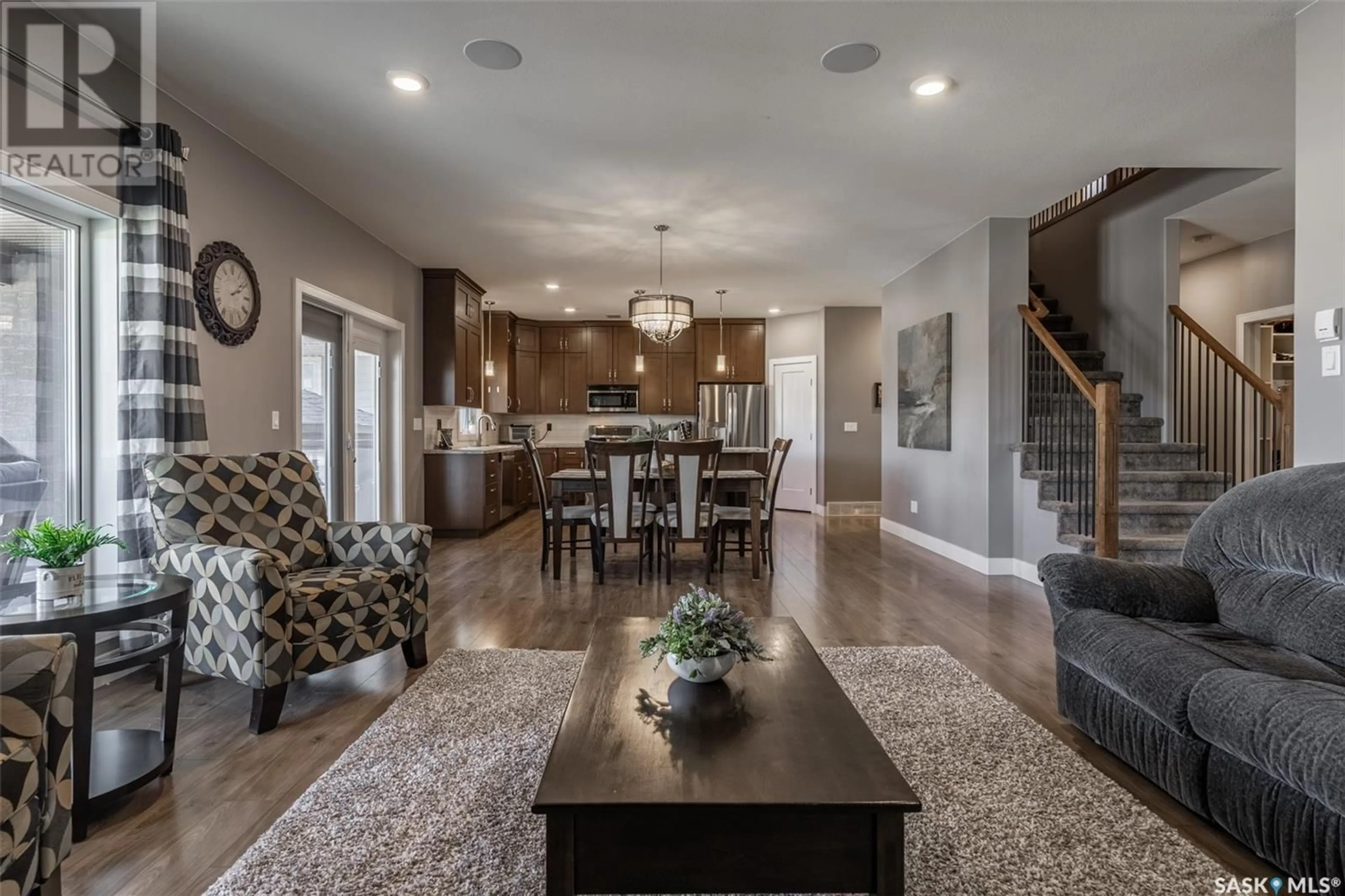 Open concept kitchen, unknown for 610 CASPER COVE, Warman Saskatchewan S0K4S4