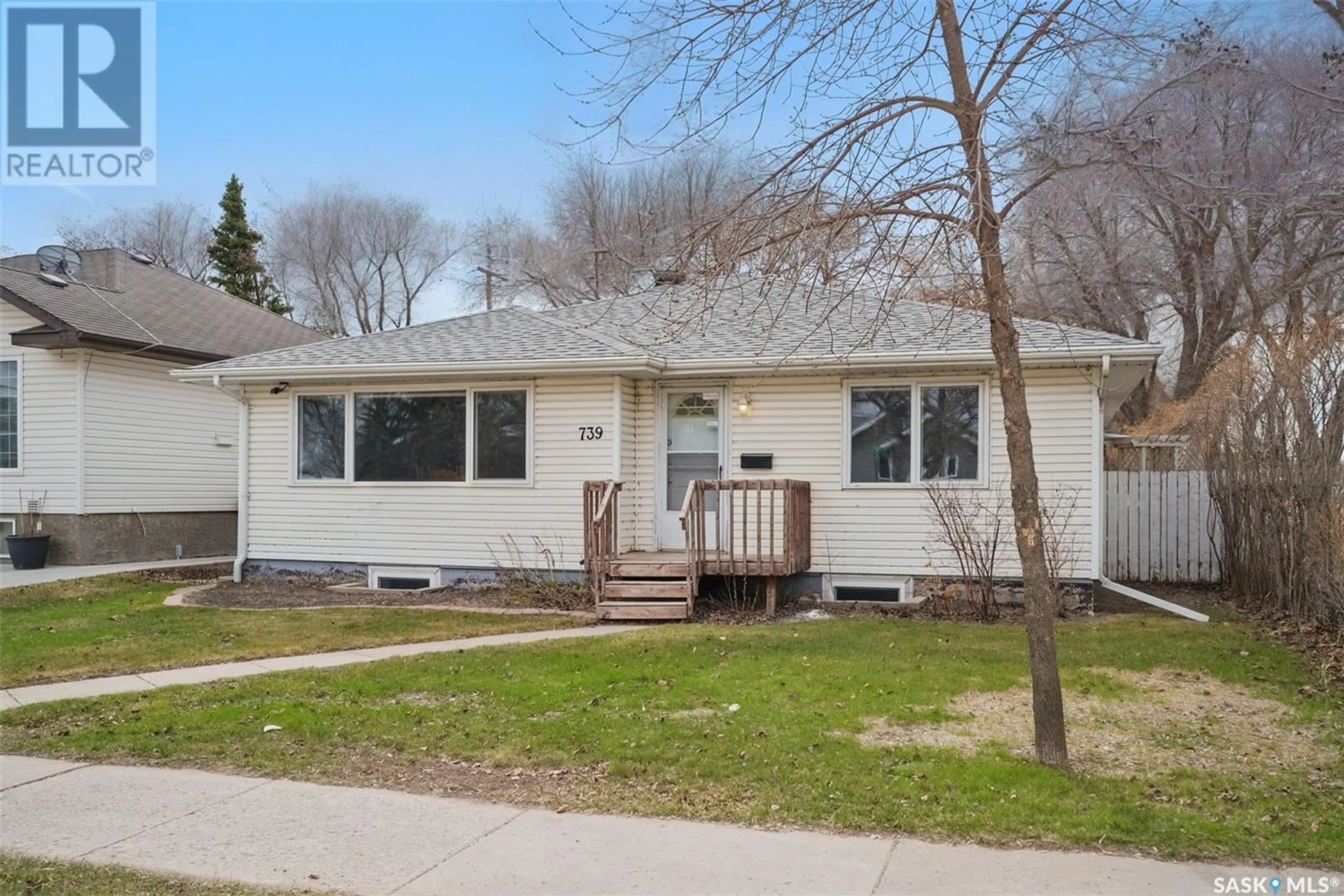 Home with vinyl exterior material, street for 739 5TH STREET, Humboldt Saskatchewan S0K2A0