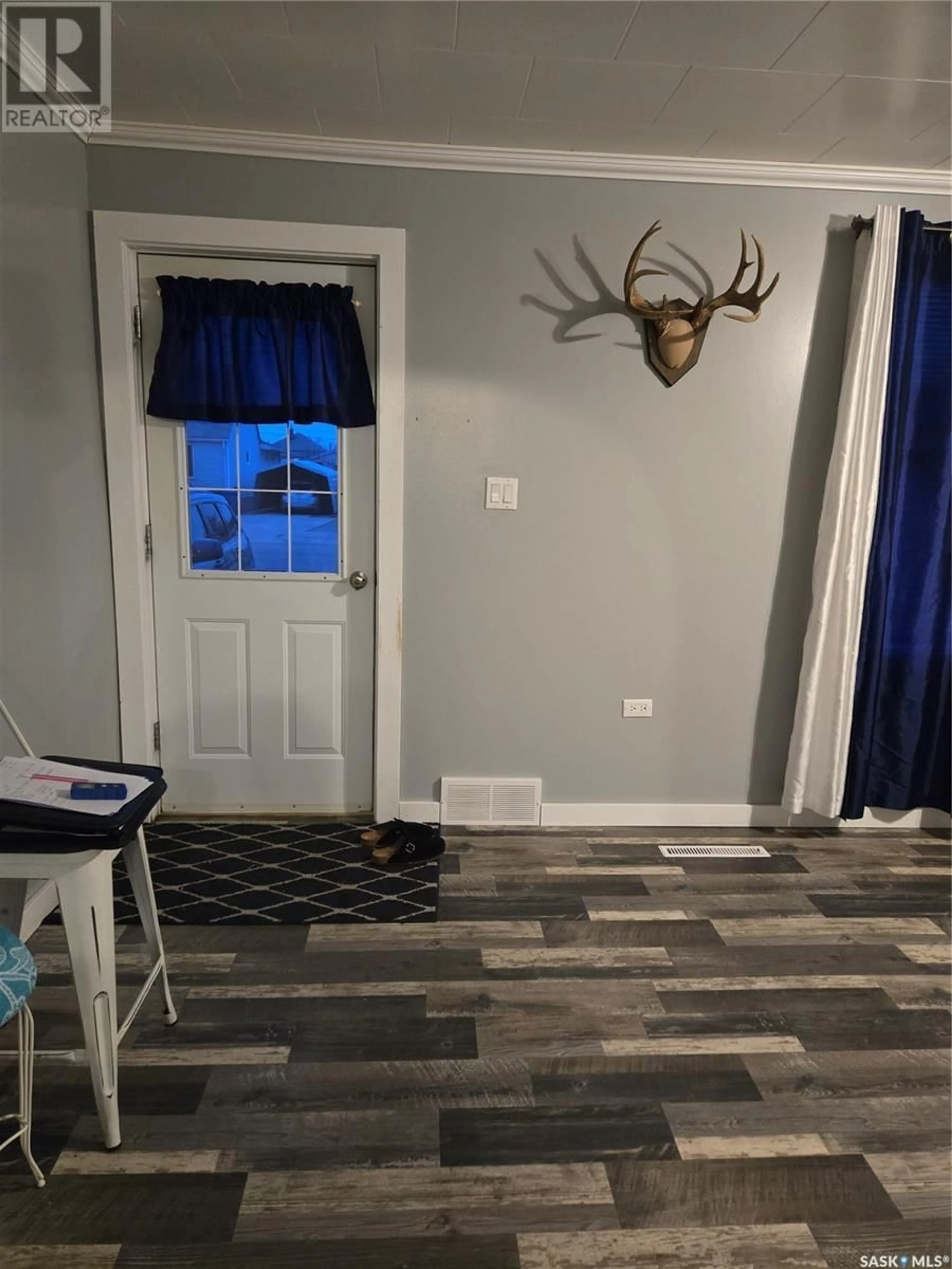 Indoor entryway for E - 457 THIRD AVENUE, Melville Saskatchewan S0A2P0