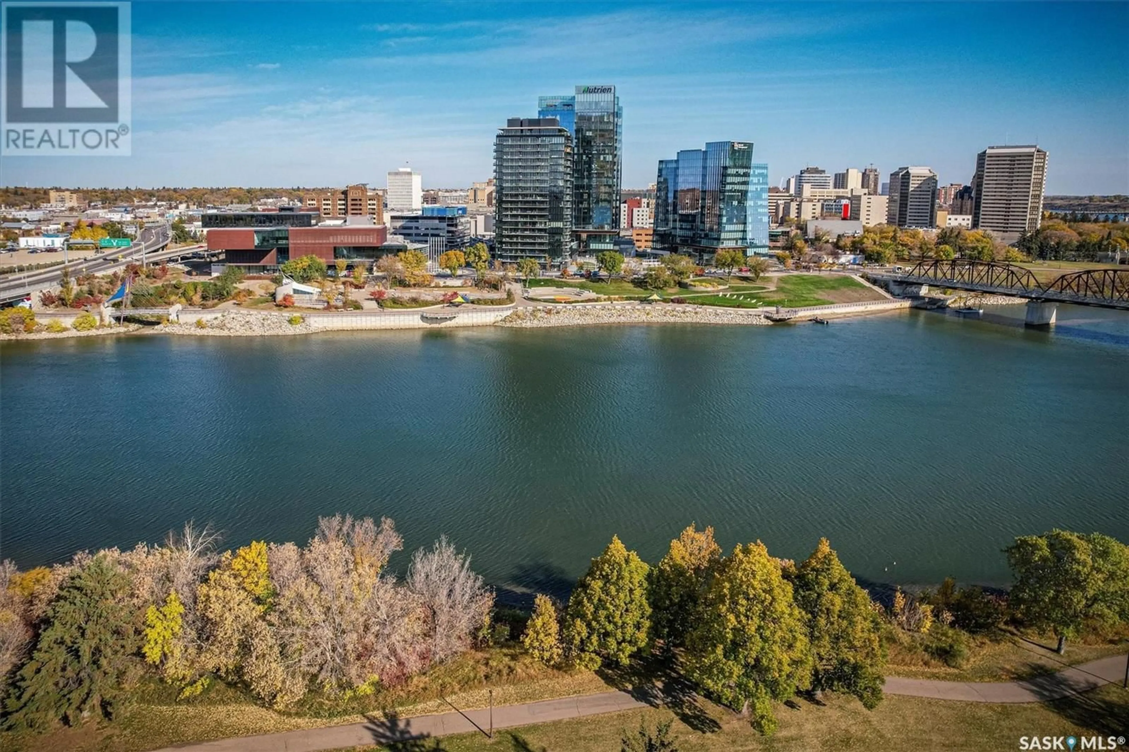 A pic from outside/outdoor area/front of a property/back of a property/a pic from drone, water/lake/river/ocean view for 490 S - 1202 2ND AVENUE, Saskatoon Saskatchewan S7K1M5