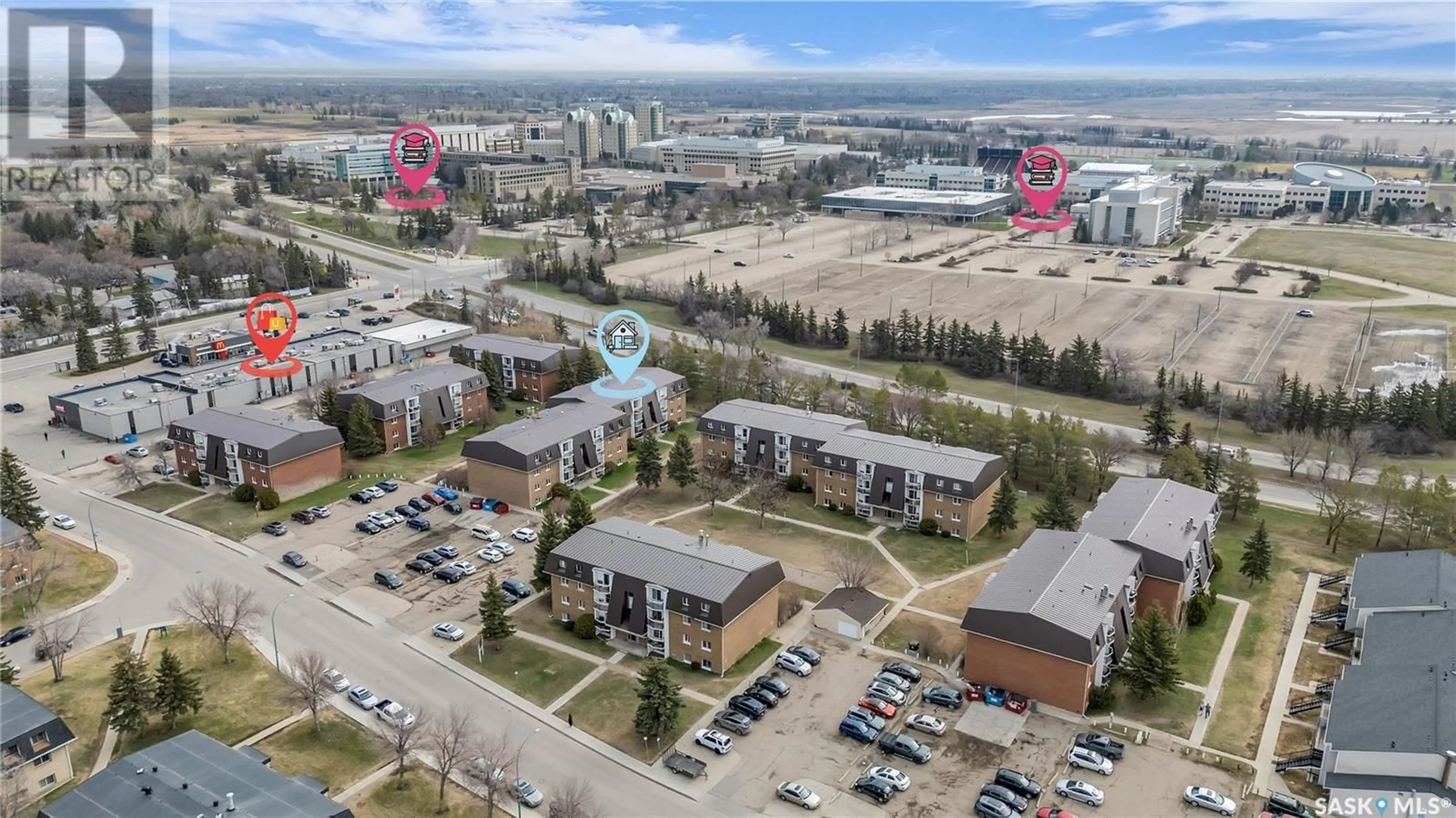 A pic from outside/outdoor area/front of a property/back of a property/a pic from drone, city buildings view from balcony for 44 31 CENTENNIAL STREET, Regina Saskatchewan S4S6P8