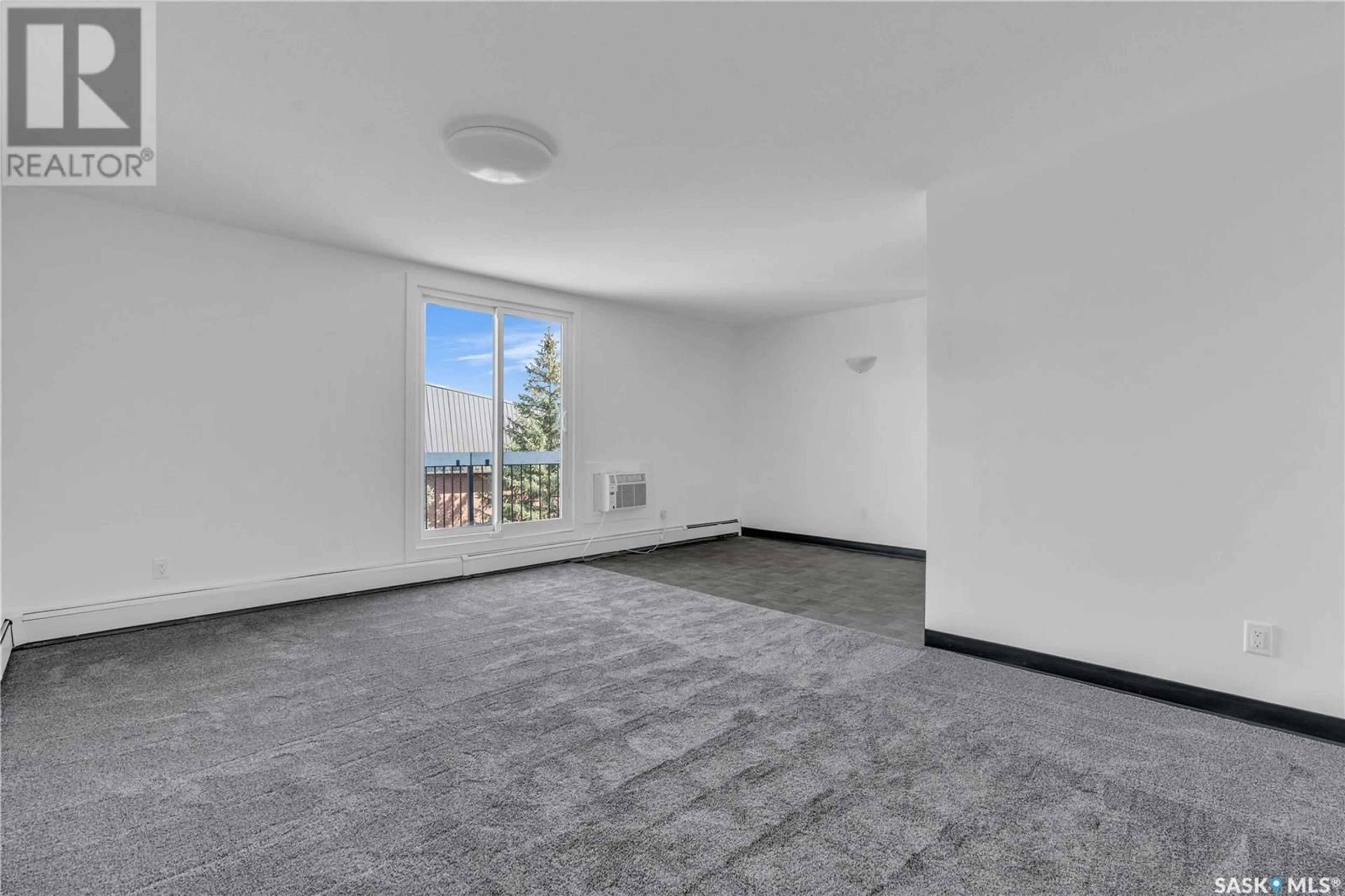 A pic of a room for 44 31 CENTENNIAL STREET, Regina Saskatchewan S4S6P8