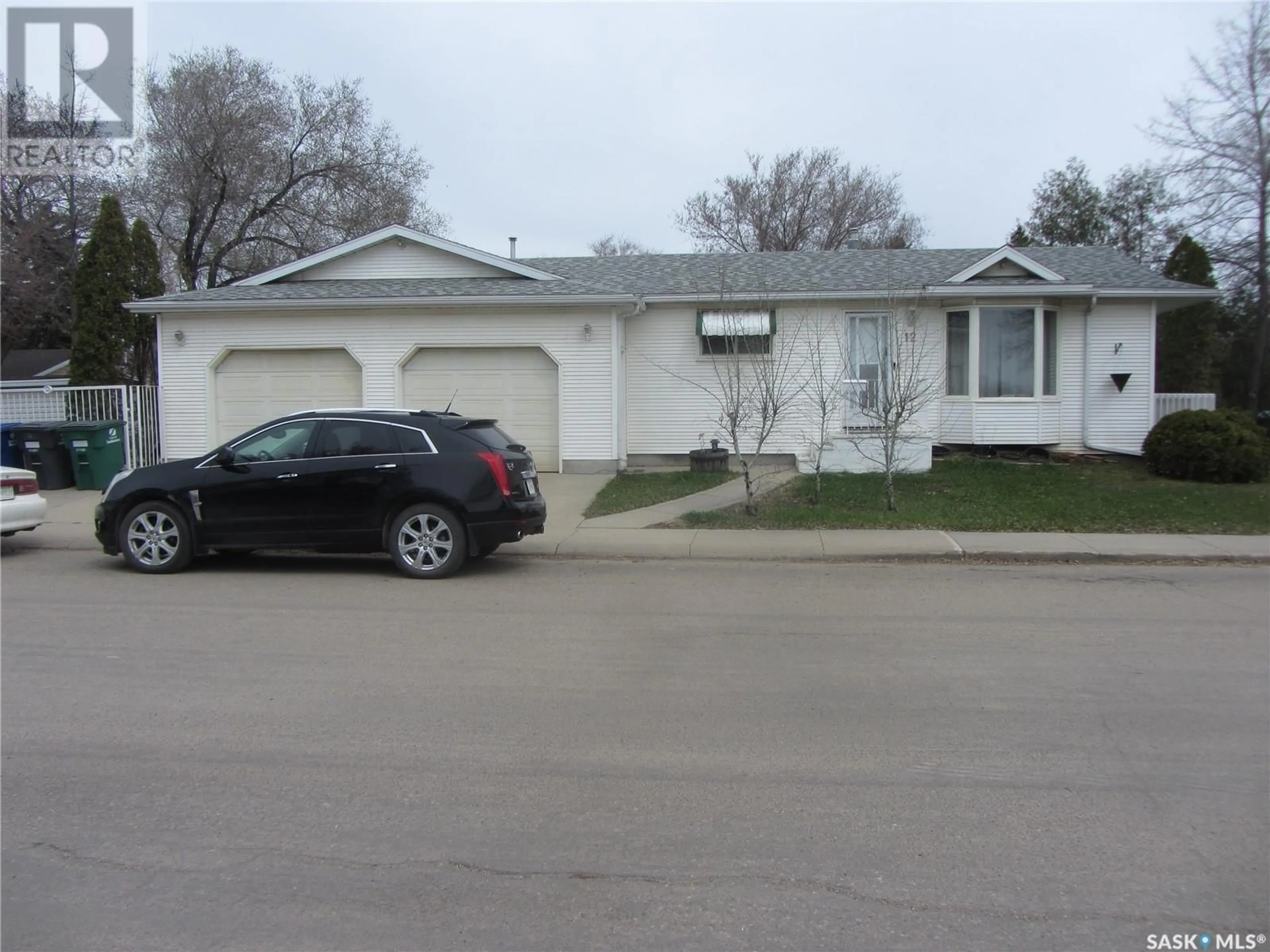 Unknown for 12 GLENWOOD AVENUE, Saskatoon Saskatchewan S7L4A6