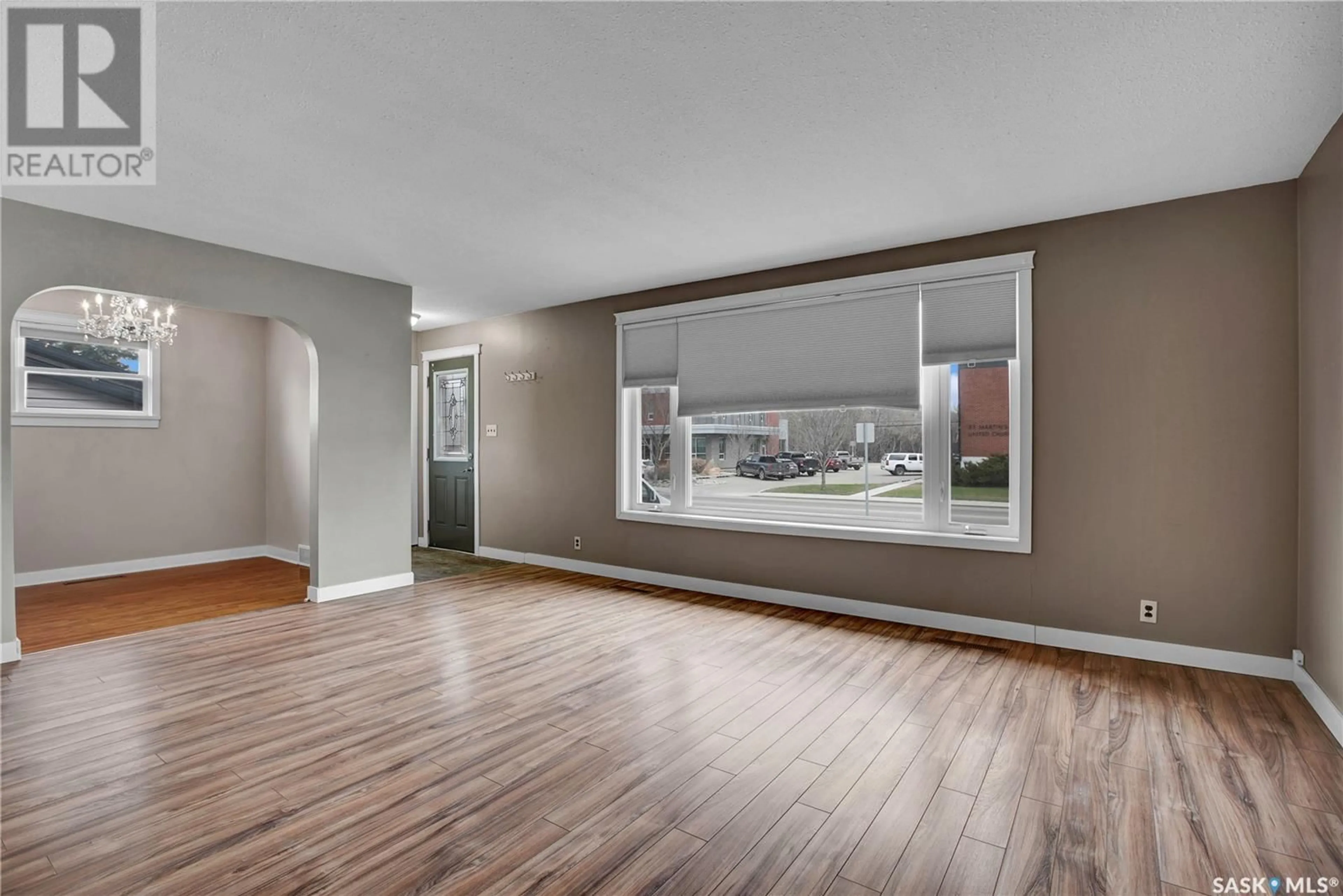 Unknown for 2618 CLARENCE AVENUE, Saskatoon Saskatchewan S7J1M4