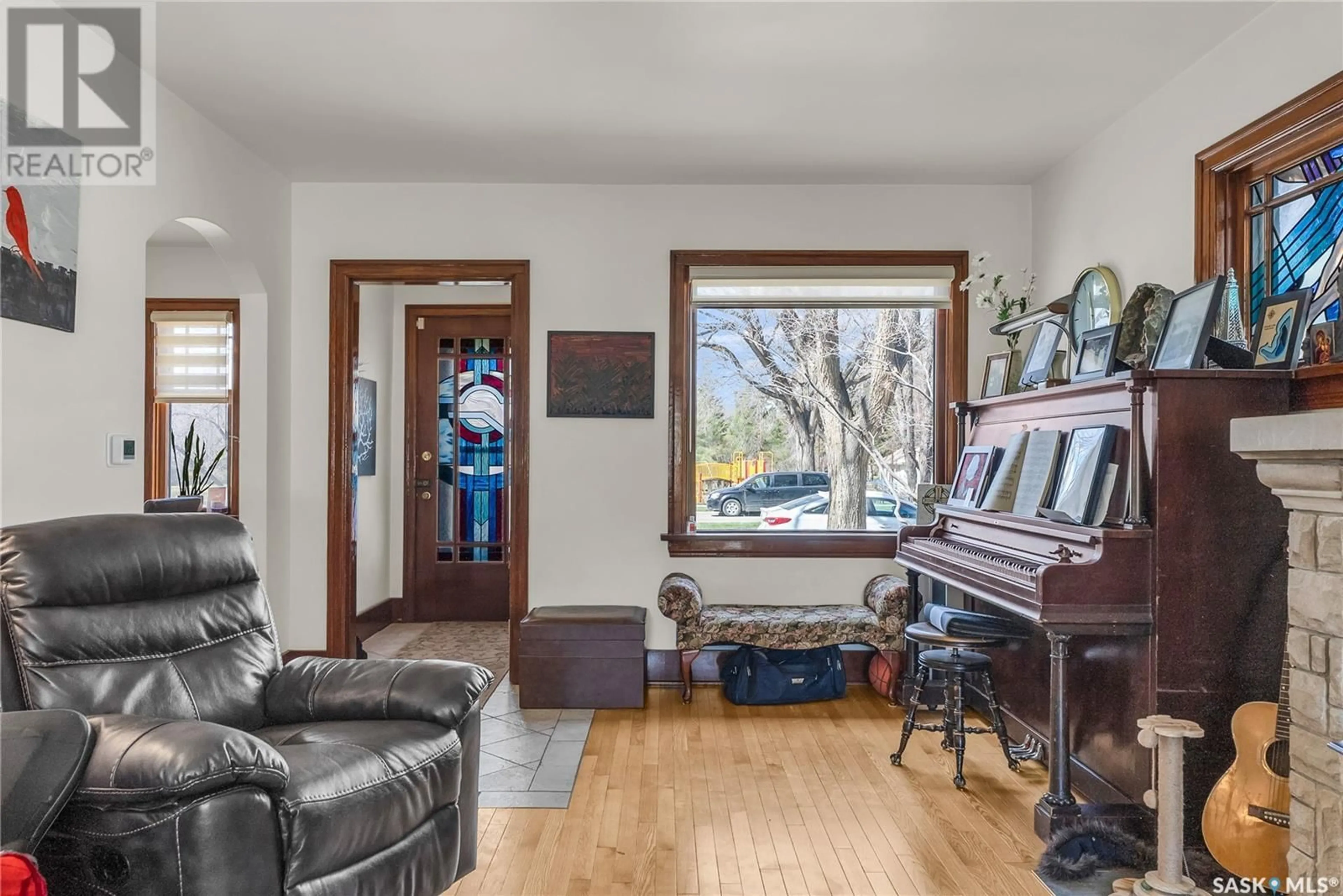 Unknown for 1306 VICTORIA AVENUE, Saskatoon Saskatchewan S7H1Y9