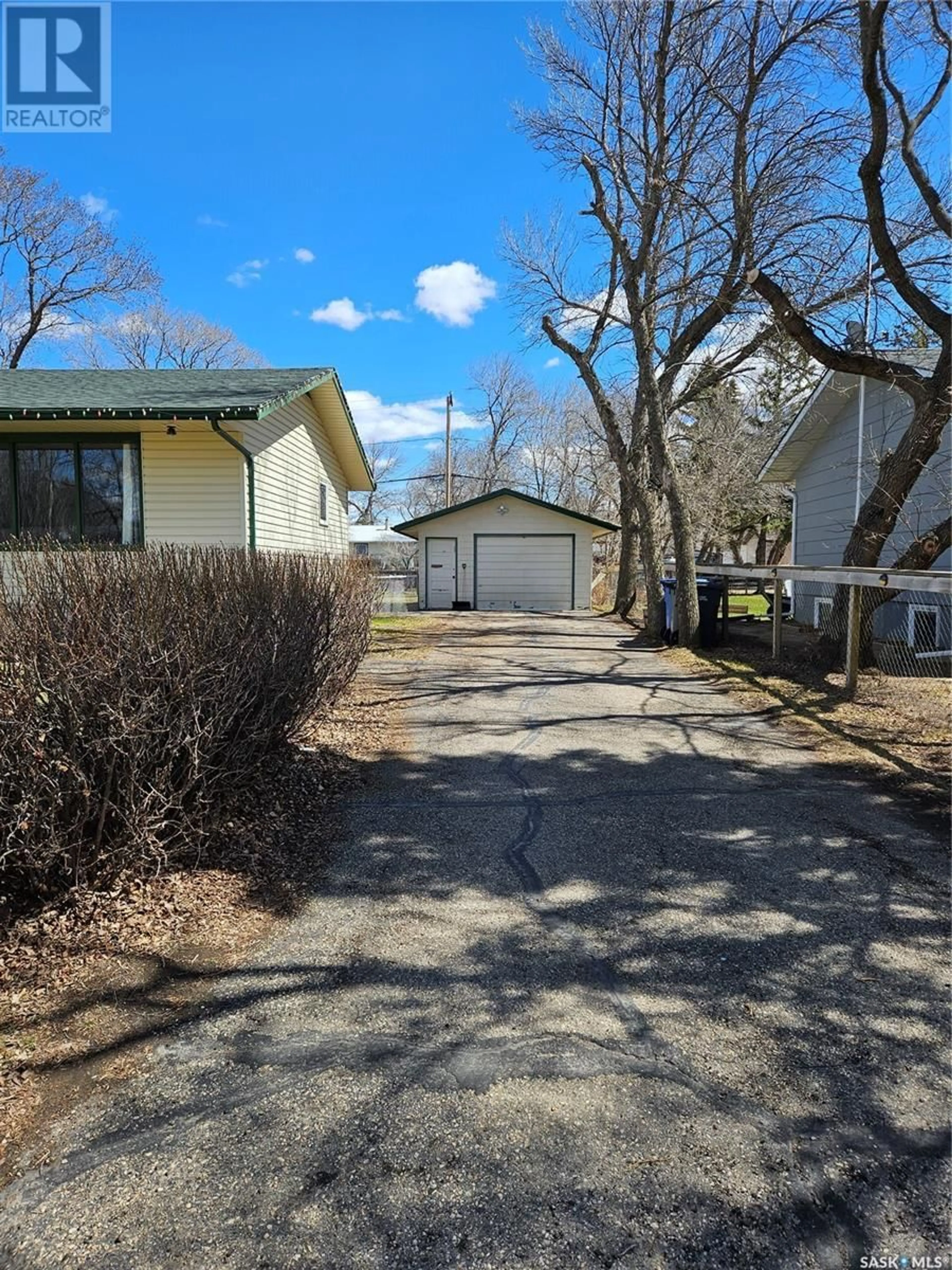 A pic from outside/outdoor area/front of a property/back of a property/a pic from drone, street for 311 7TH STREET, Carlyle Saskatchewan S0C0R0