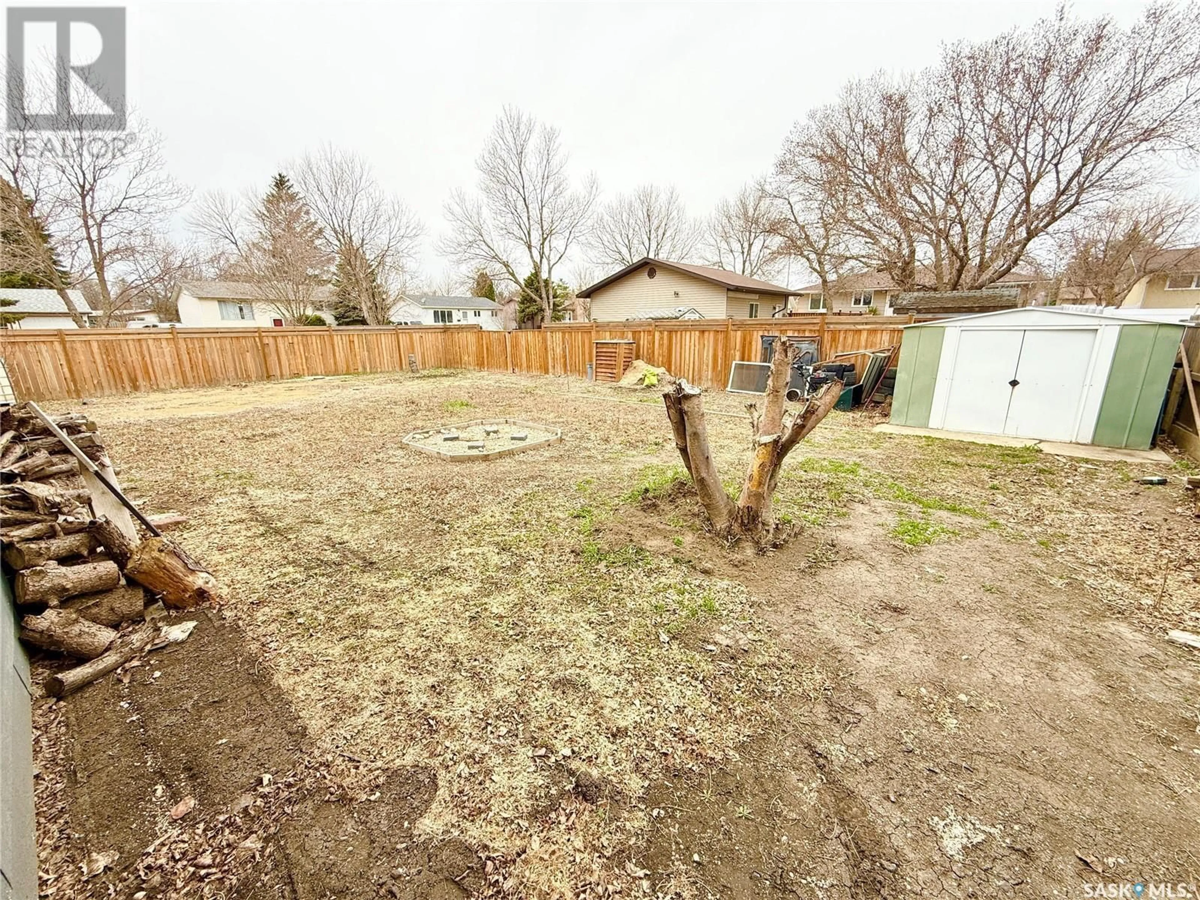 Unknown for 98 14TH STREET, Weyburn Saskatchewan S4H2N2