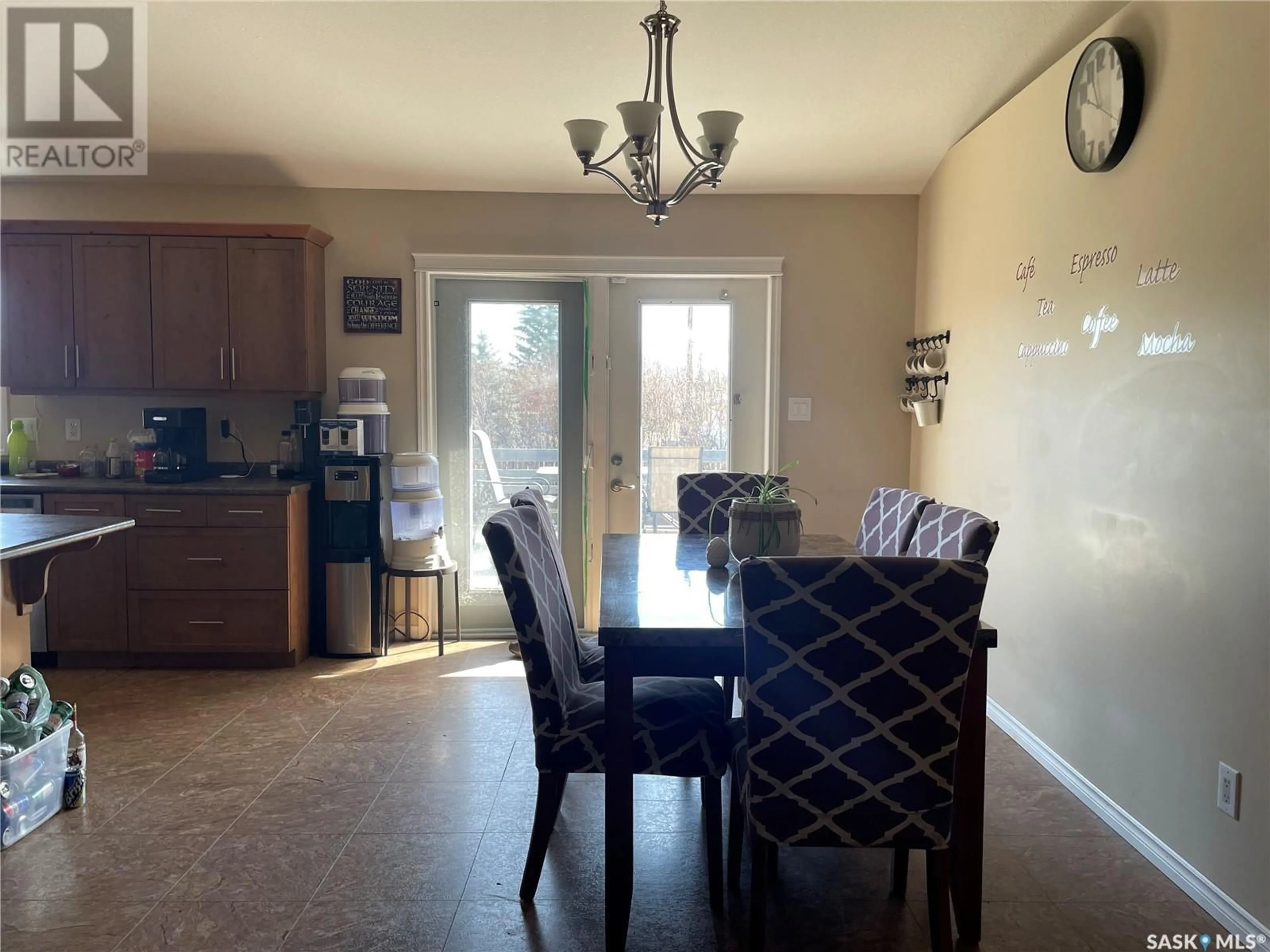 Dining room, unknown for 140 3RD STREET, Pierceland Saskatchewan S0M2K0
