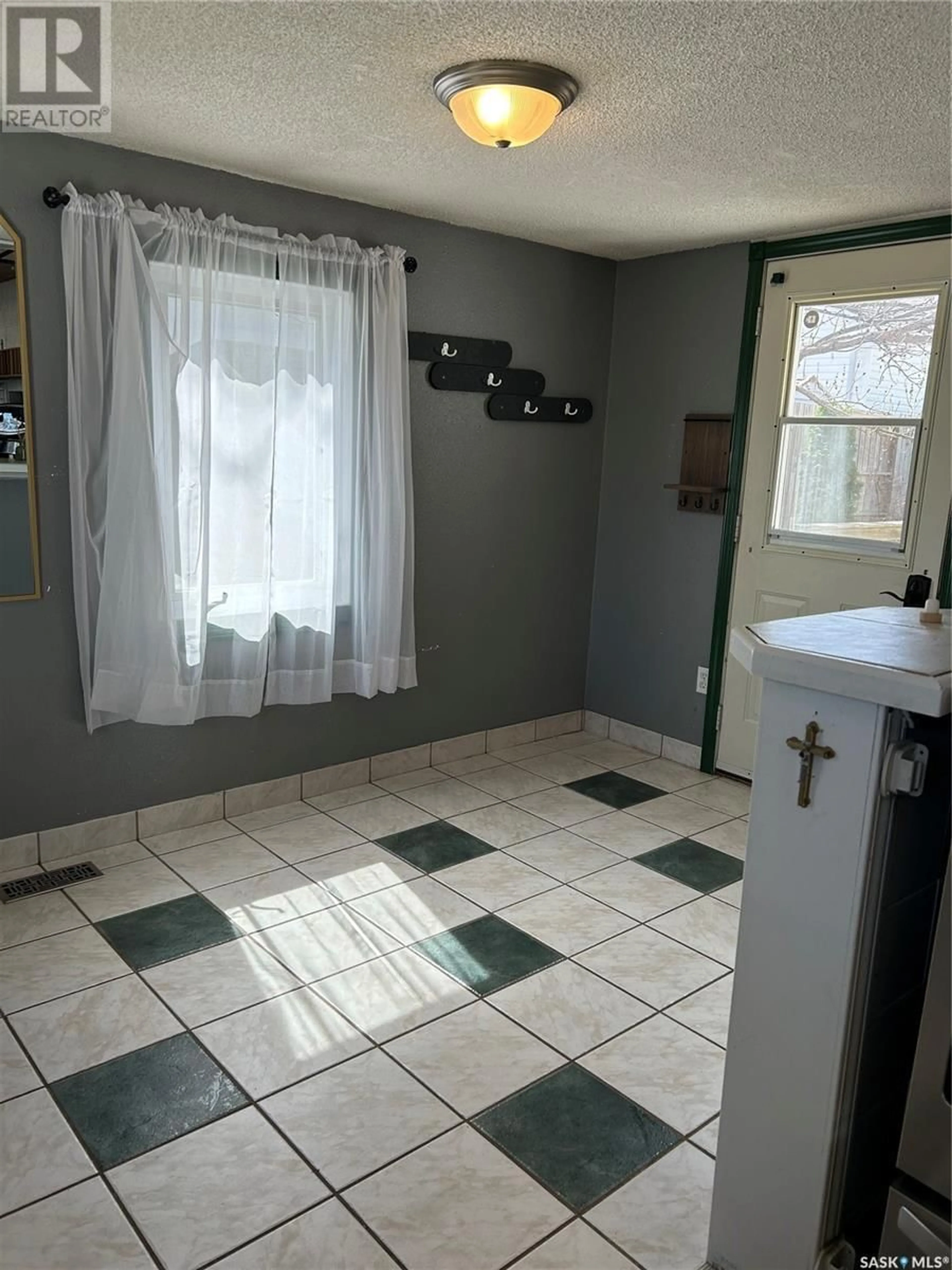 A pic of a room for 314 14TH AVENUE, Estevan Saskatchewan S4A1E9