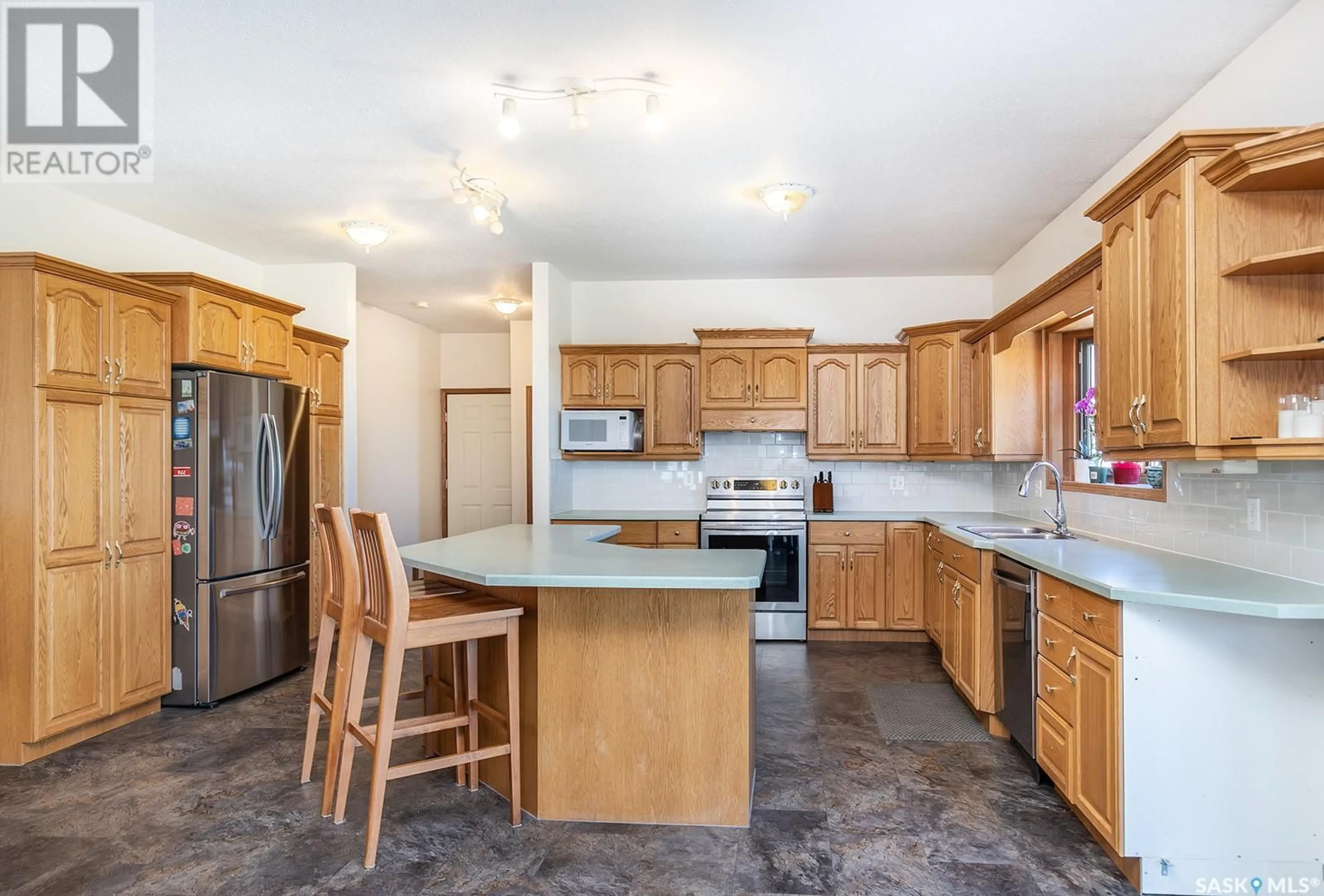 Open concept kitchen, ceramic/tile floor for BROWN ACREAGE, Laird Rm No. 404 Saskatchewan S0K1Z0