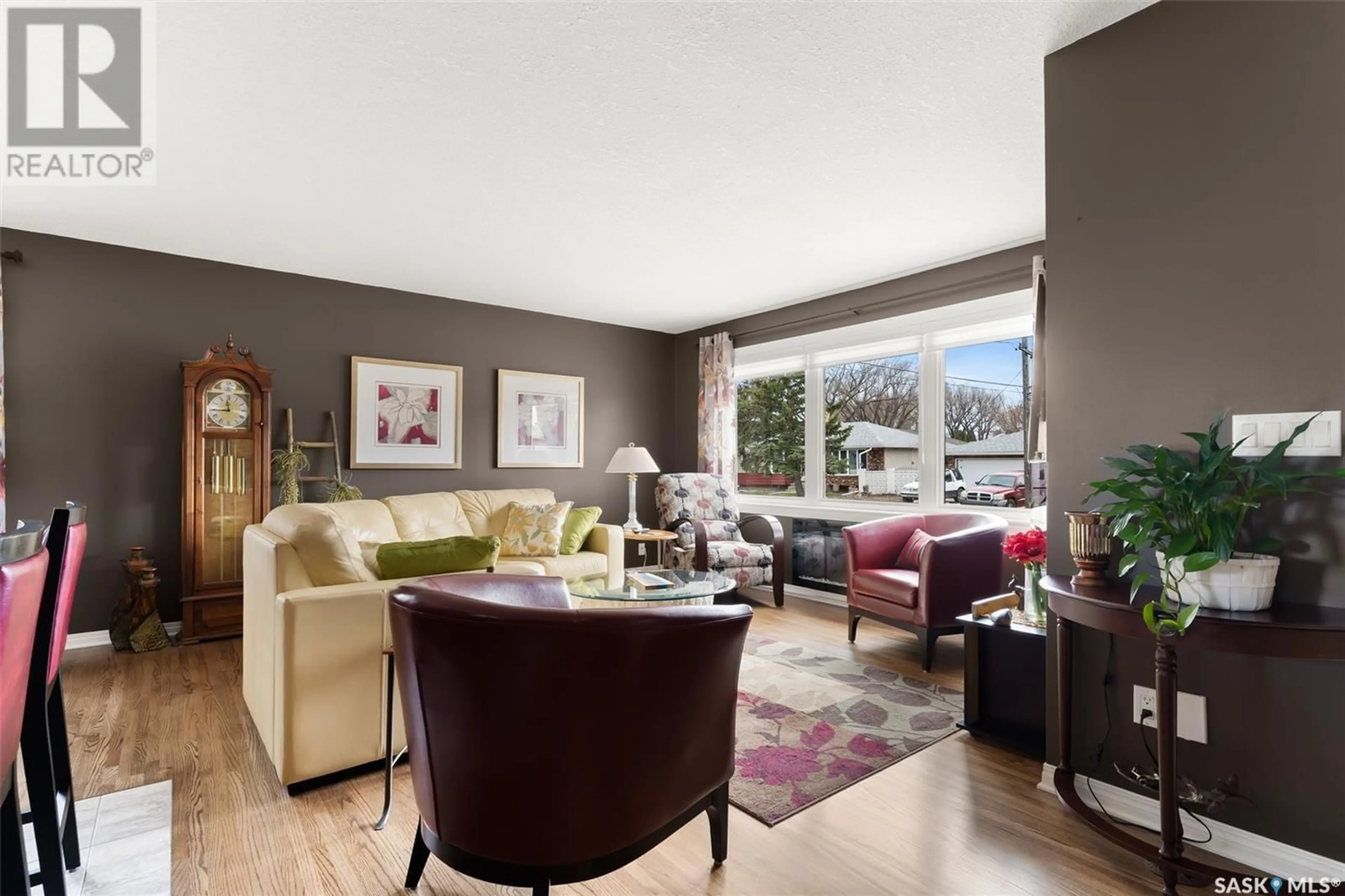 Living room with furniture, unknown for 9 PROBE STREET, Regina Saskatchewan S4R4V2