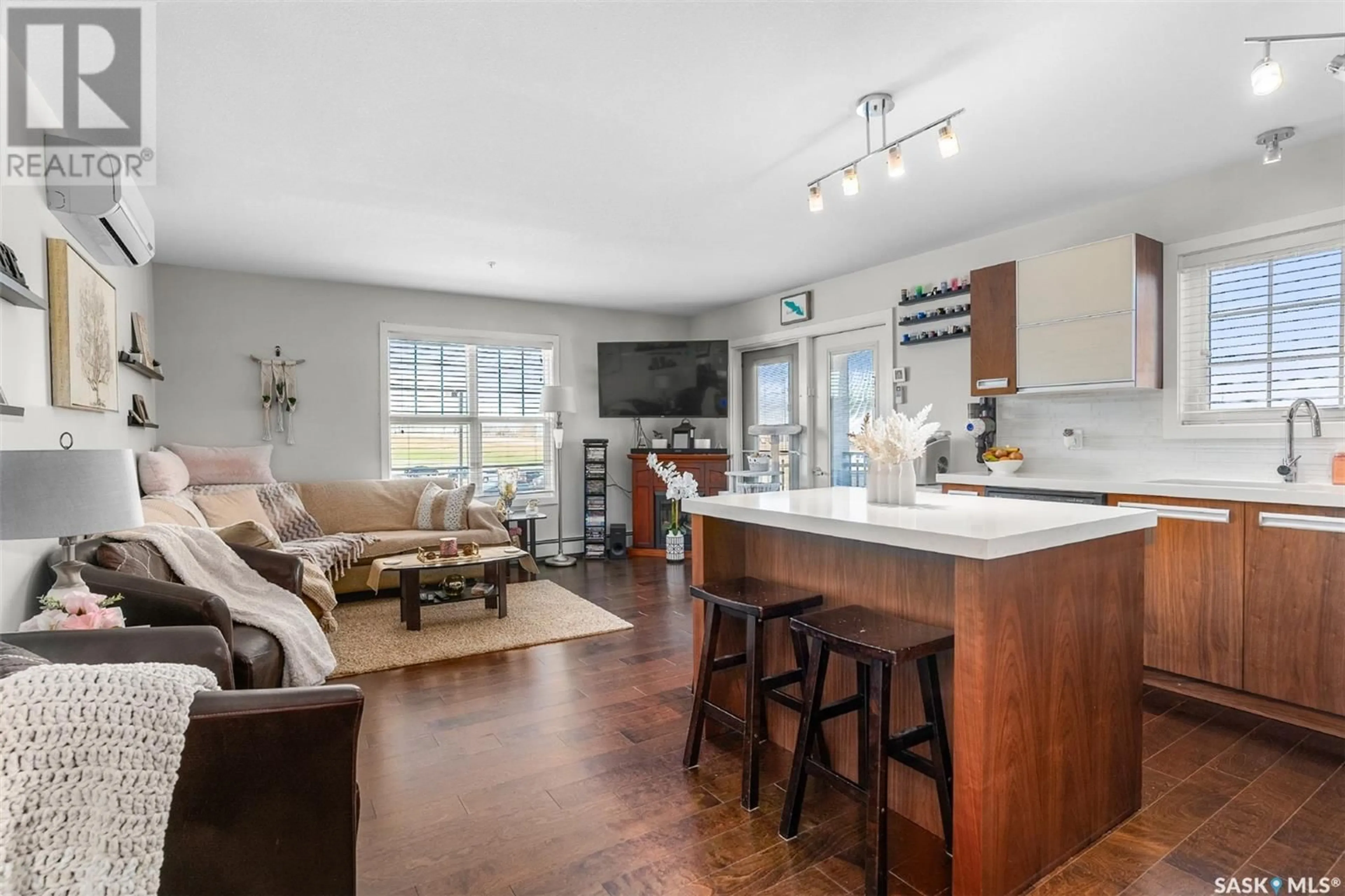 Open concept kitchen, unknown for 120 - 202 PHELPS WAY, Saskatoon Saskatchewan S7V0K4