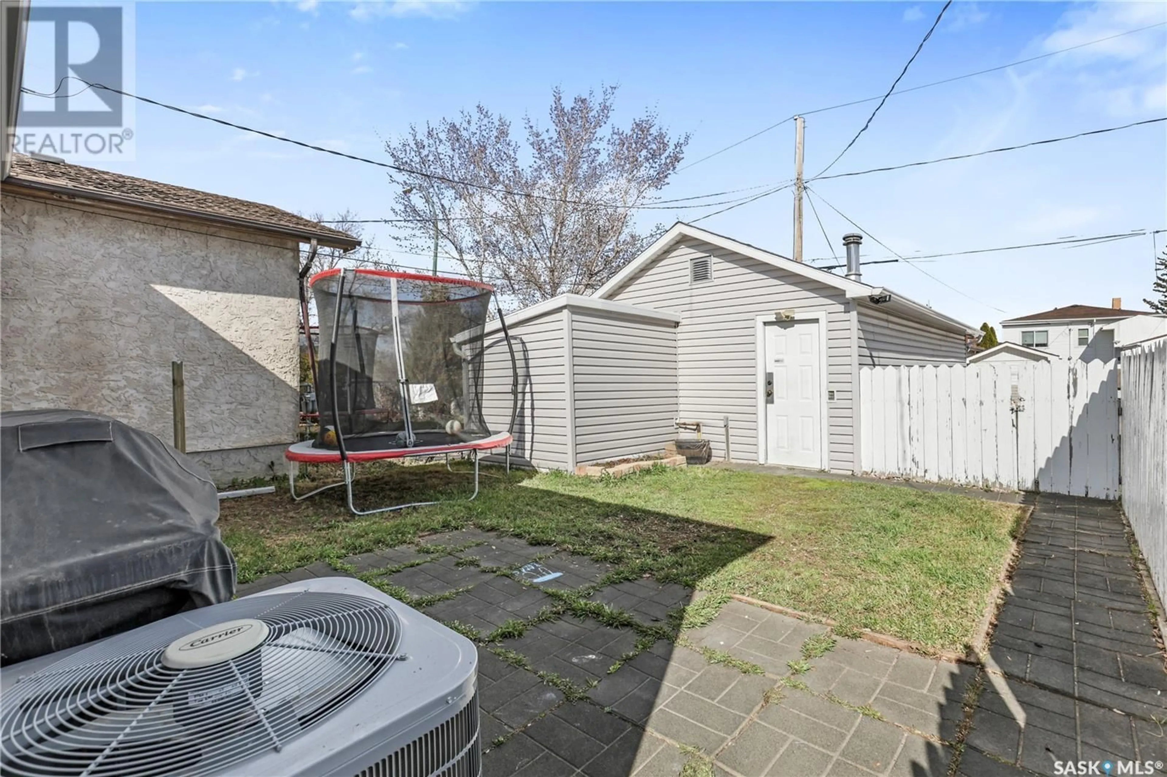 Patio, street for 303 TORONTO STREET, Regina Saskatchewan S4R1M3