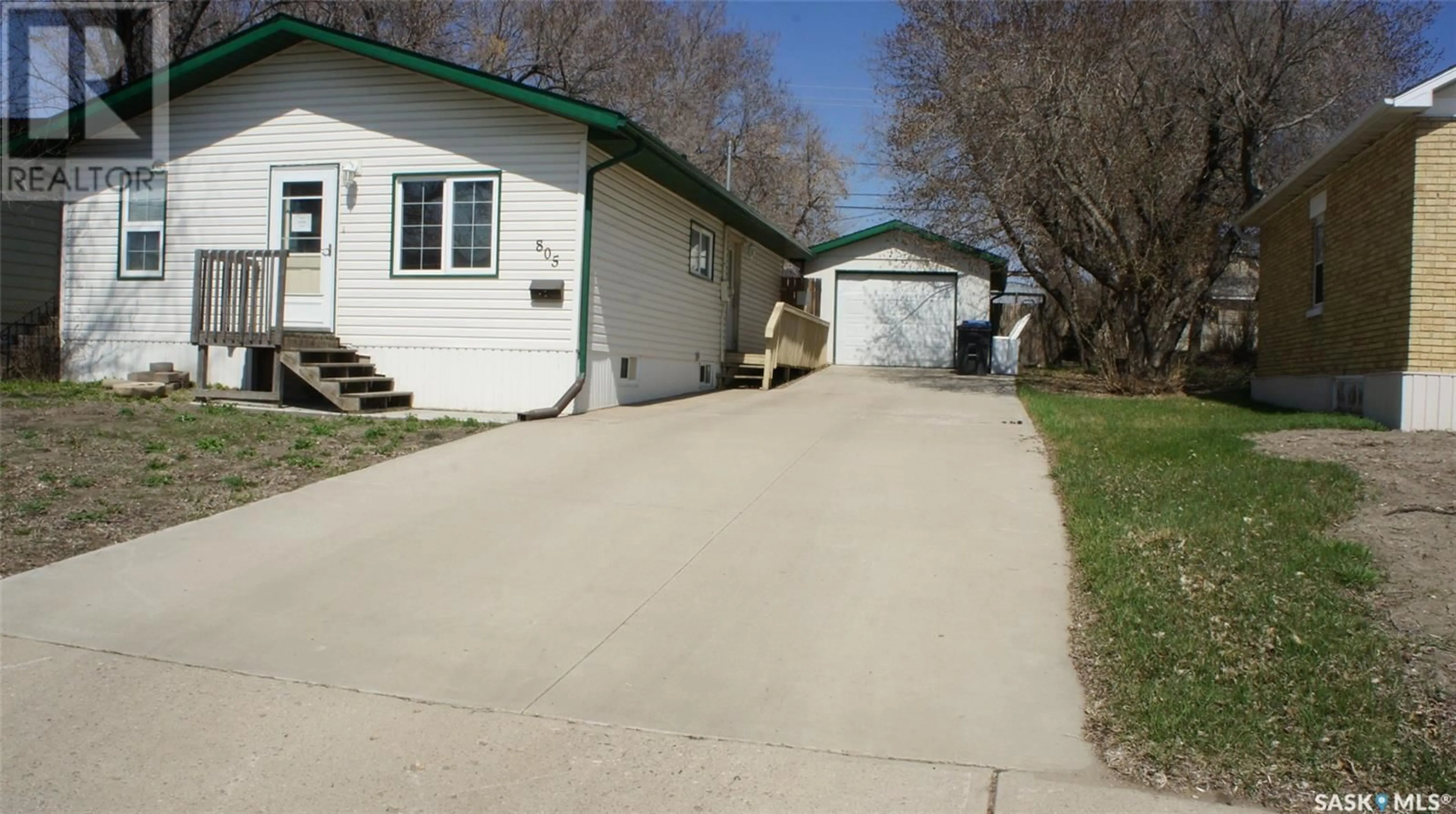 Unknown for 805 1ST STREET, Estevan Saskatchewan S4A0G2