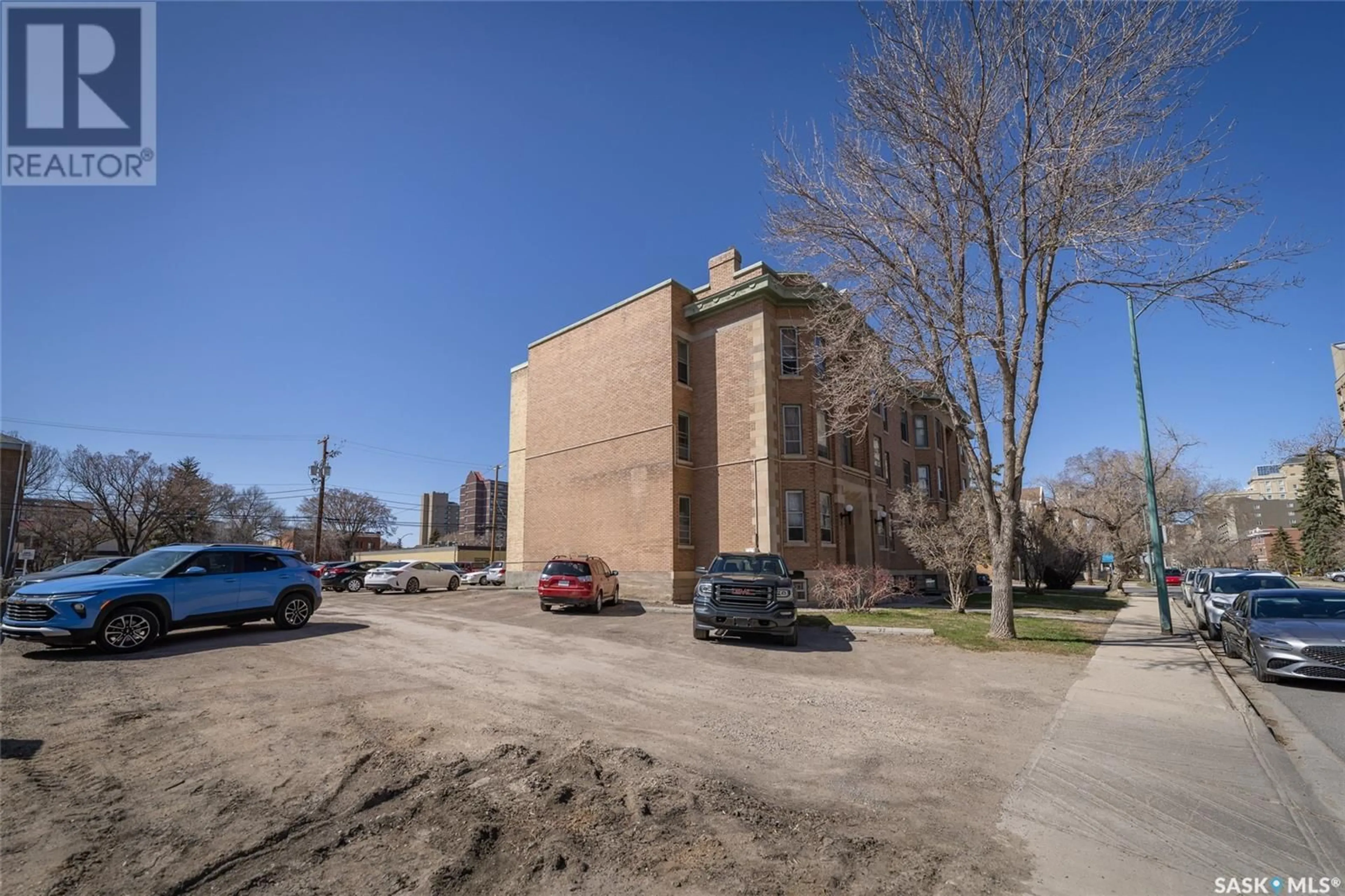 Unknown for 29 2201 14TH AVENUE, Regina Saskatchewan S4P0X9