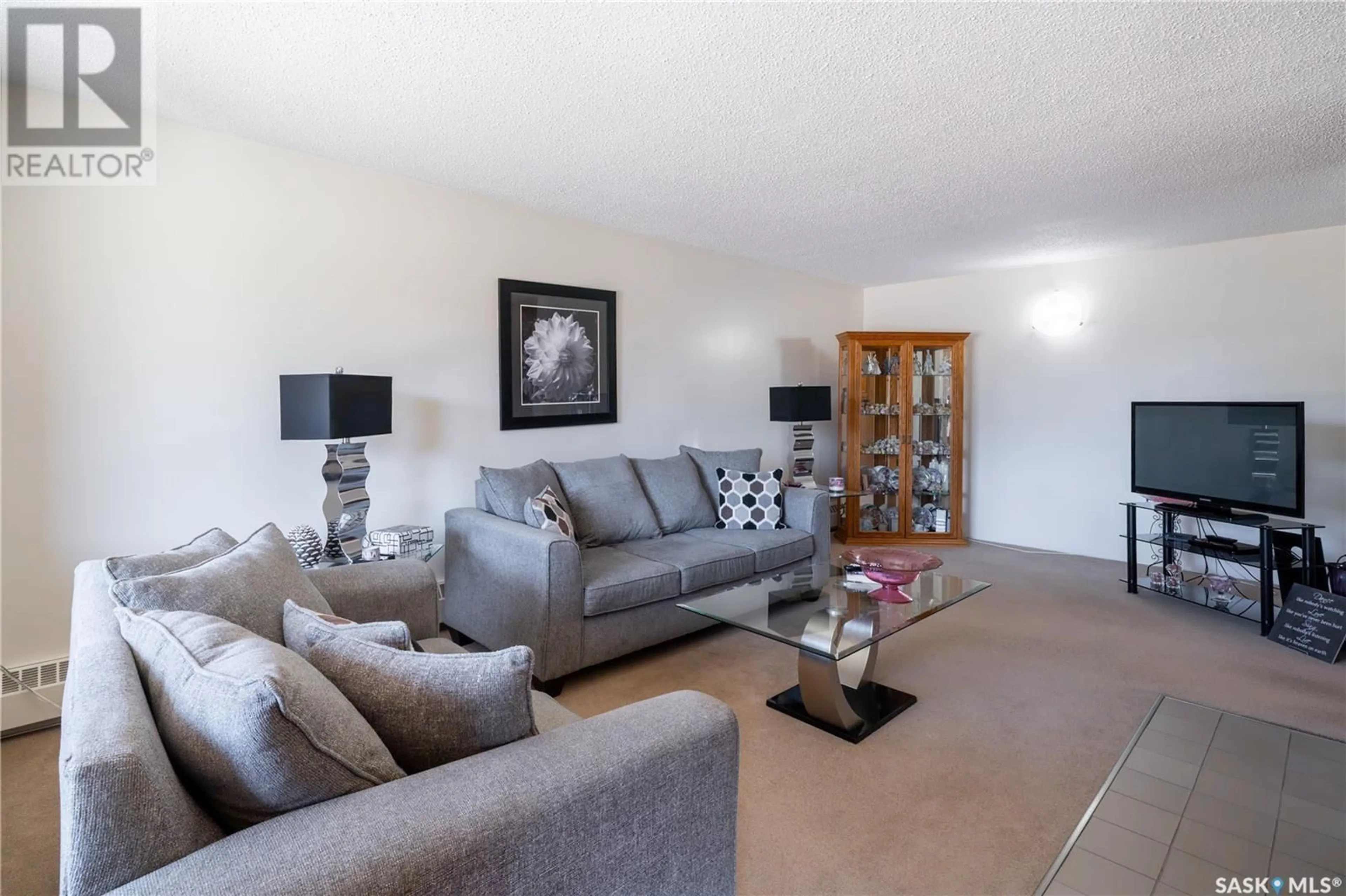 Living room with furniture, unknown for 35 - 102 ALPORT CRESCENT, Regina Saskatchewan S4R8C6