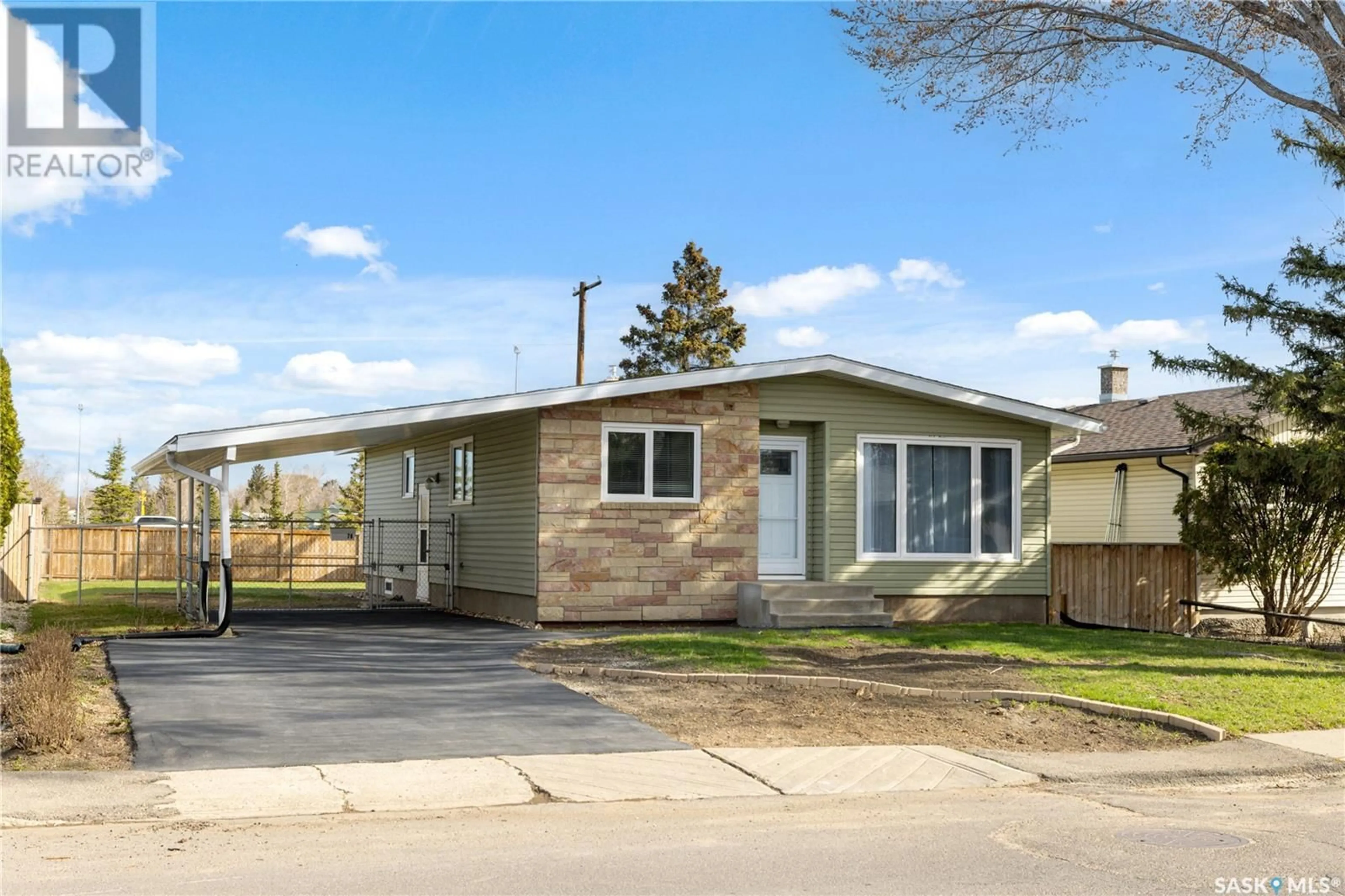 Home with vinyl exterior material, street for 76 MCCAUL CRESCENT, Regina Saskatchewan S4R3X1