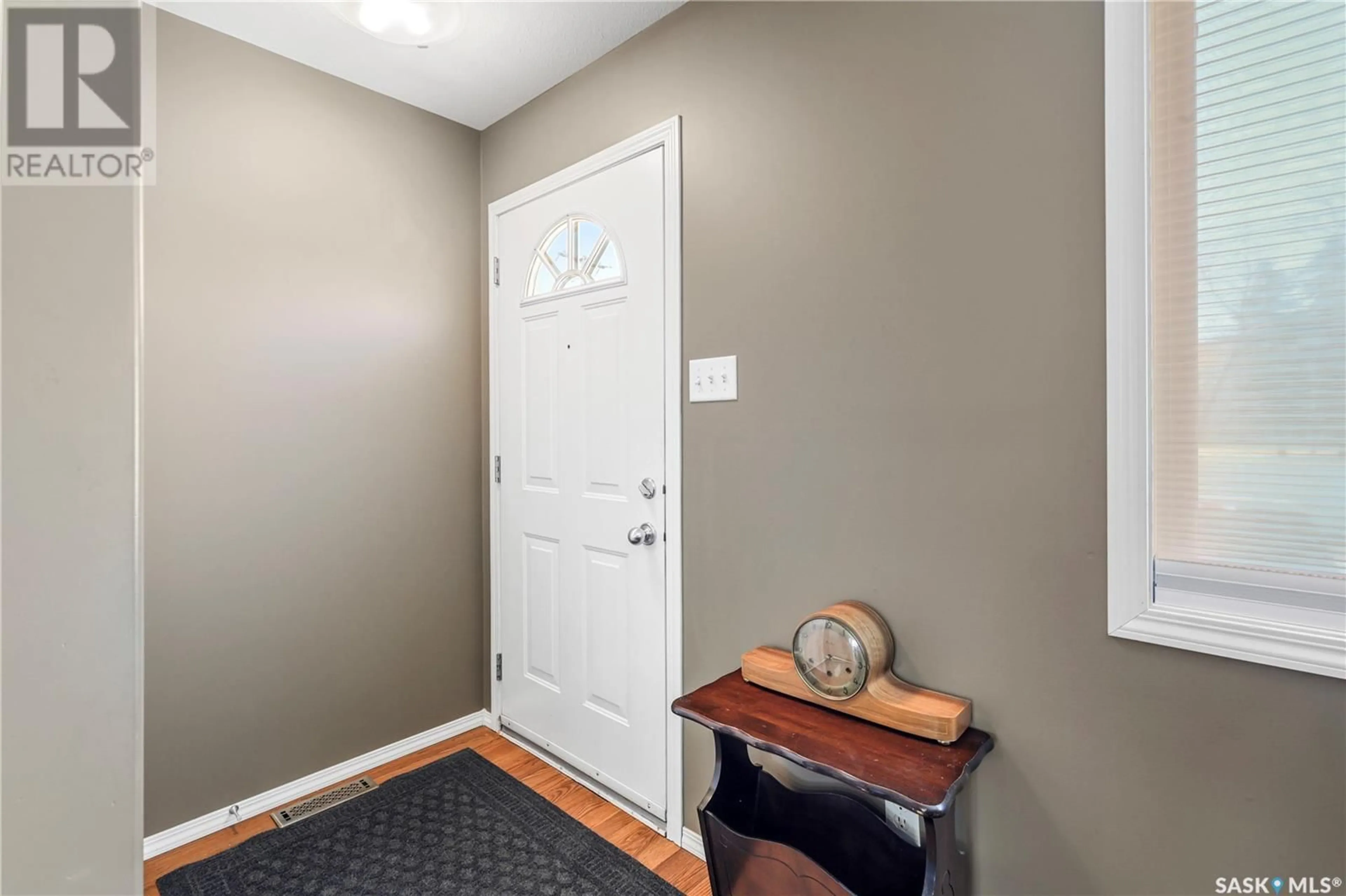 Indoor entryway for 1690 ALEXANDRA STREET, Regina Saskatchewan S4T4P1