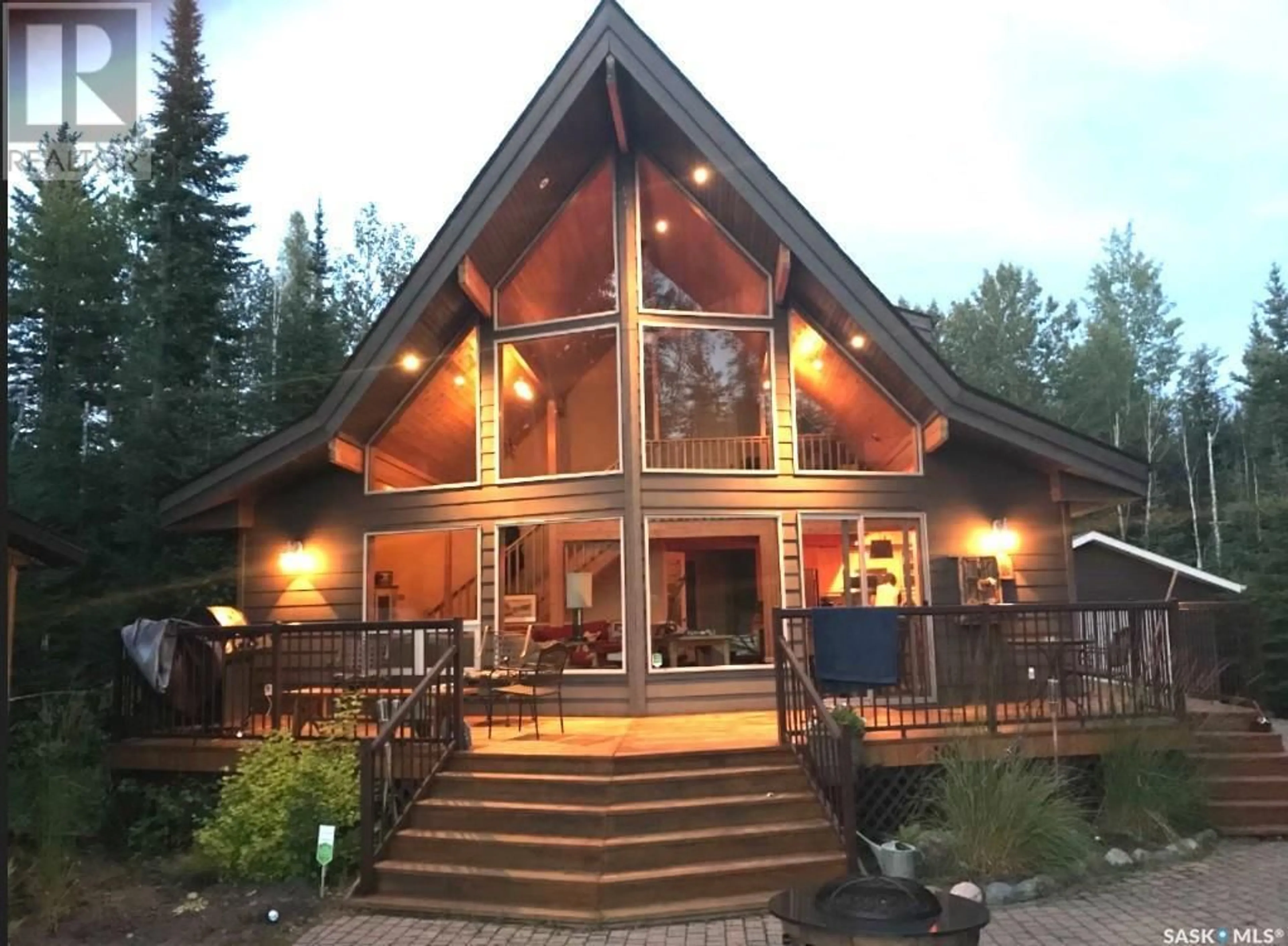 Patio, mountain view for 106 ESTATES DRIVE, Elk Ridge Saskatchewan S0J0N0