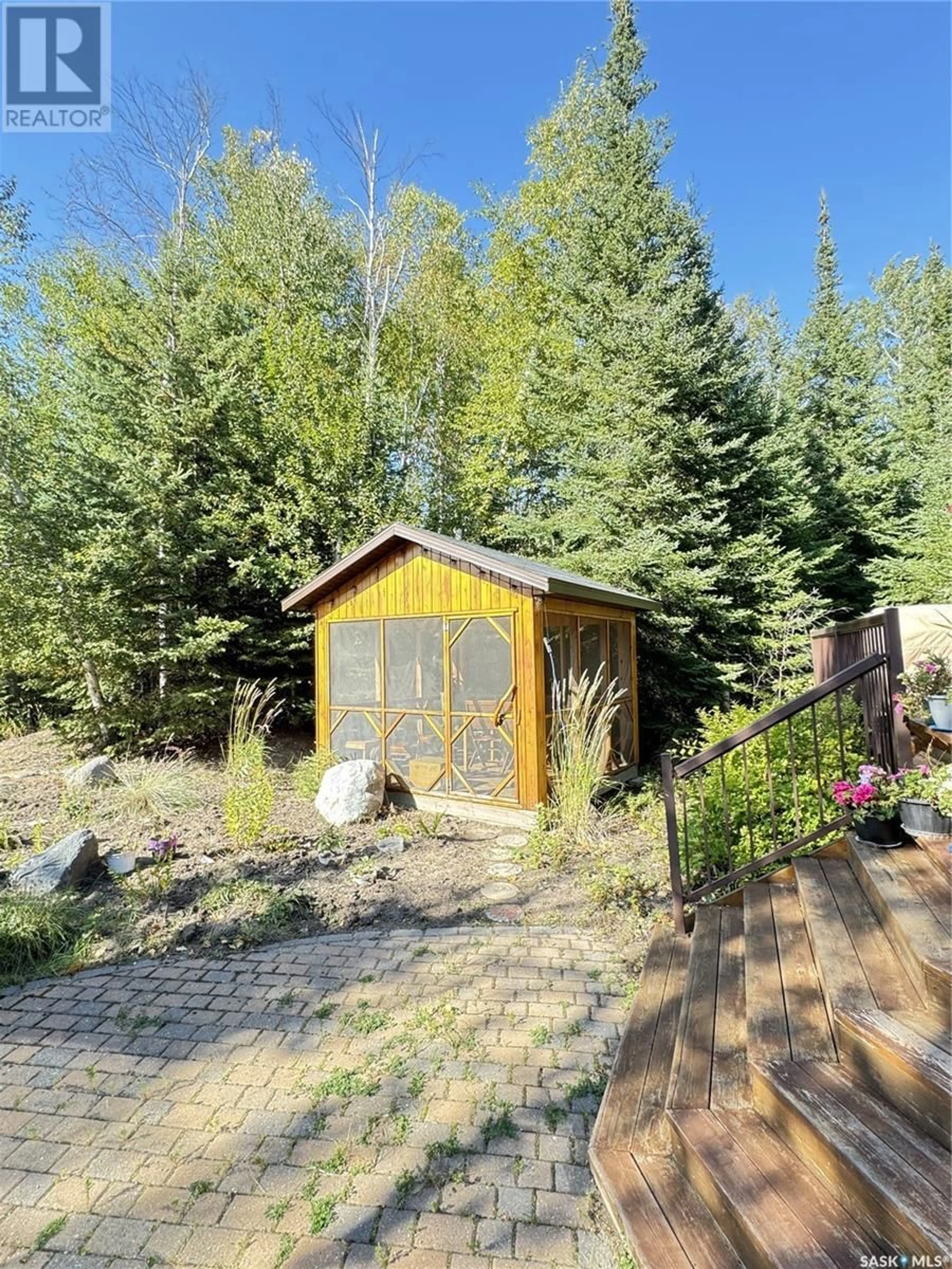 Shed for 106 ESTATES DRIVE, Elk Ridge Saskatchewan S0J0N0