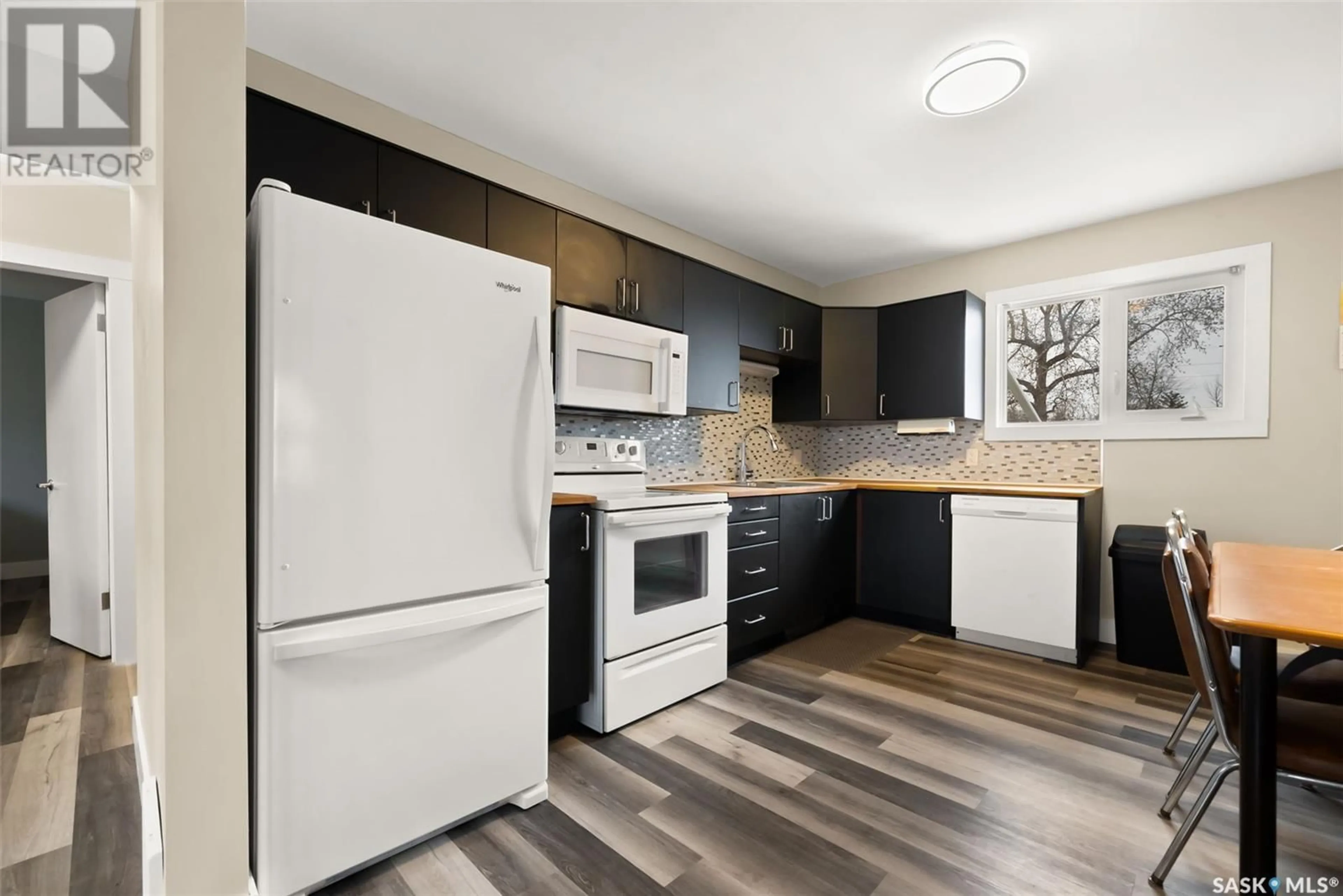 Standard kitchen, unknown for 925 FORGET STREET, Regina Saskatchewan S4T4X7