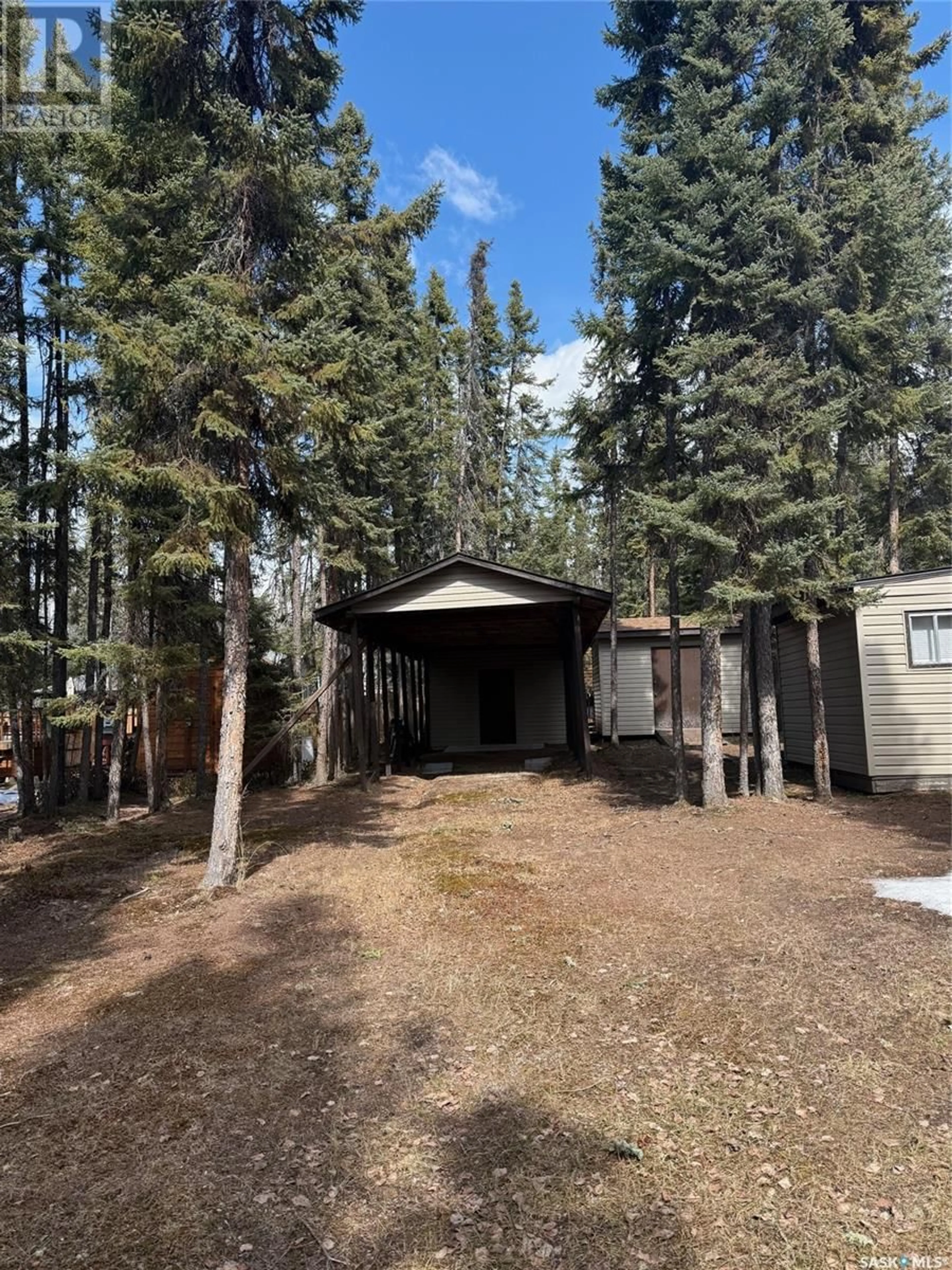 Unknown for 404 WILLOW STREET, Northern Admin District Saskatchewan S0J1L0