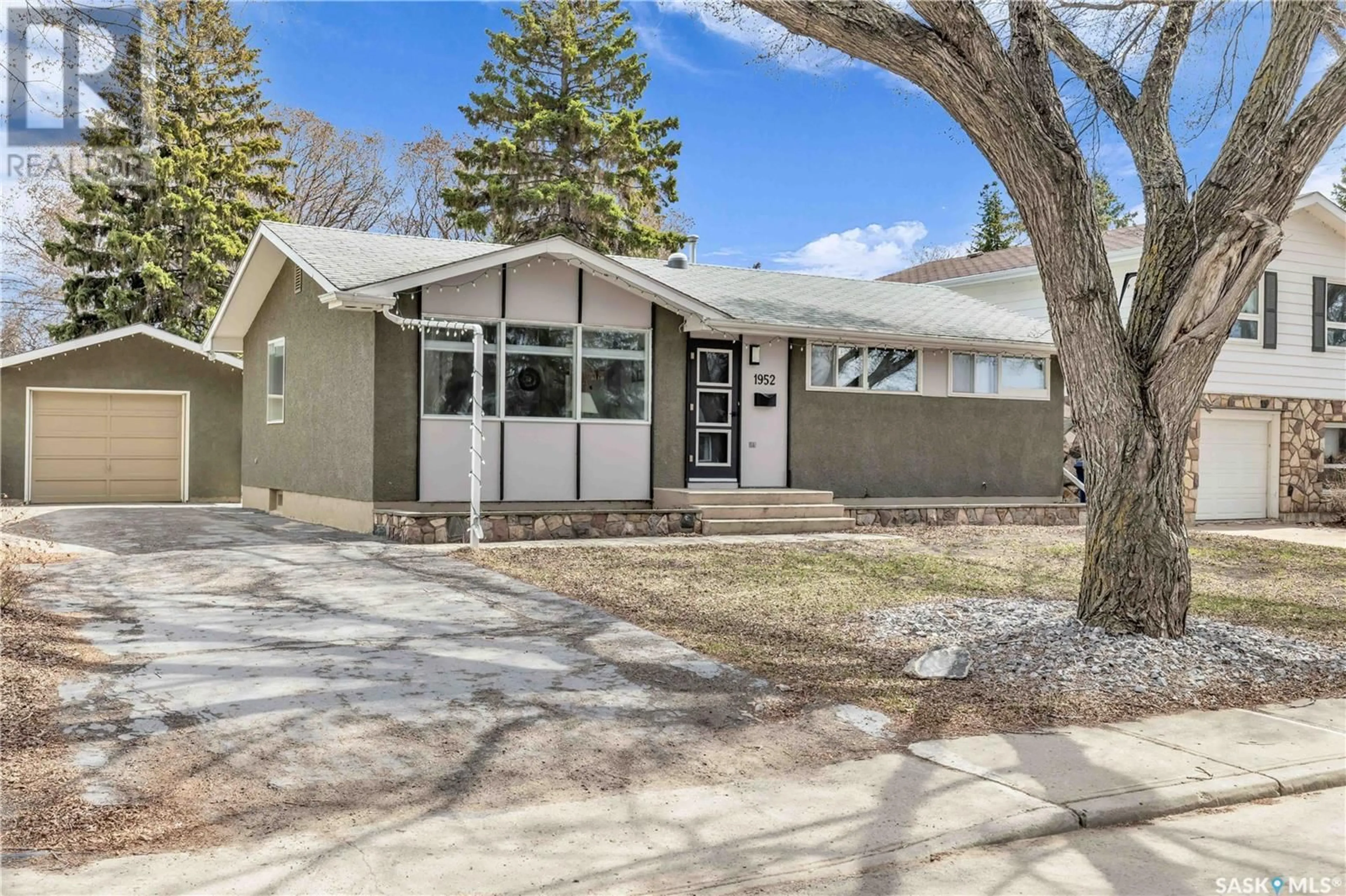 Home with vinyl exterior material, street for 1952 96TH STREET, North Battleford Saskatchewan S9A0J4