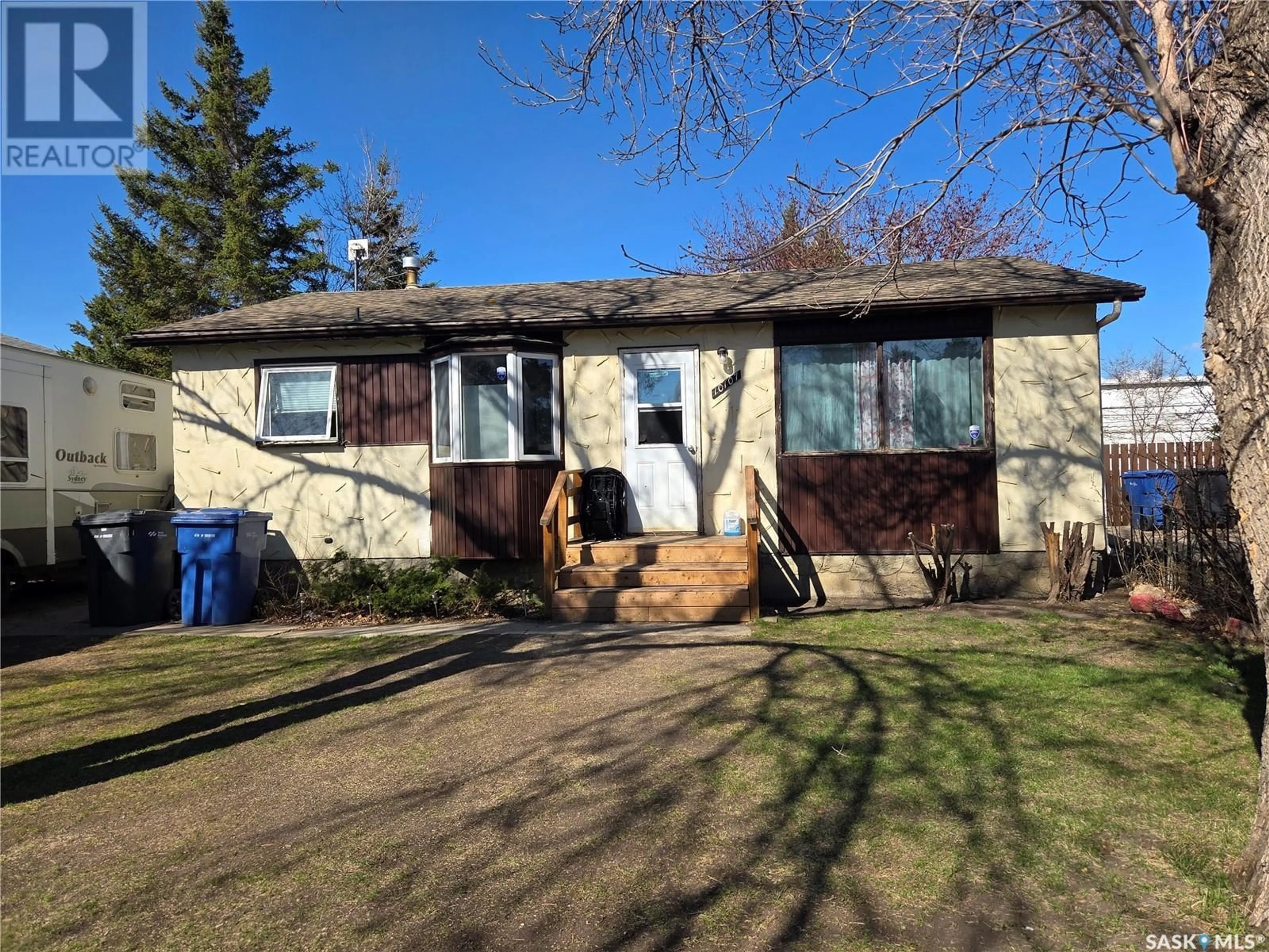 Unknown for 10107 BORDEN CRESCENT, North Battleford Saskatchewan S9A2Z8