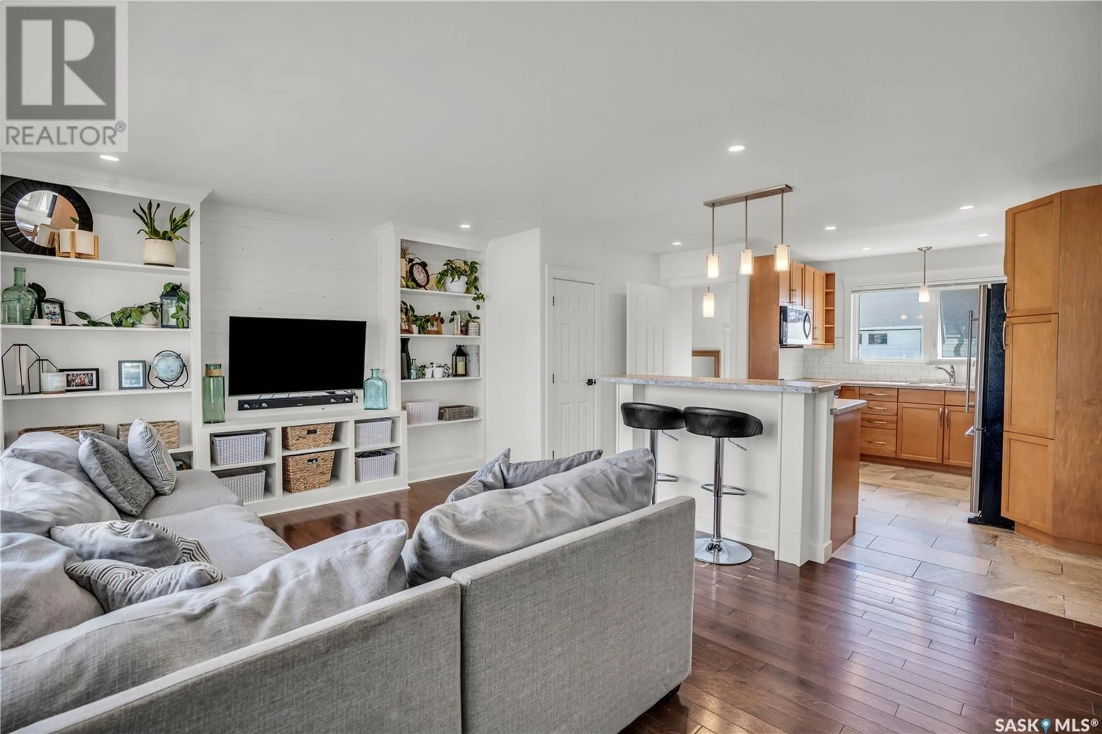 Open concept kitchen, unknown for 30 ARMOUR STREET, Regina Saskatchewan S4R4G3