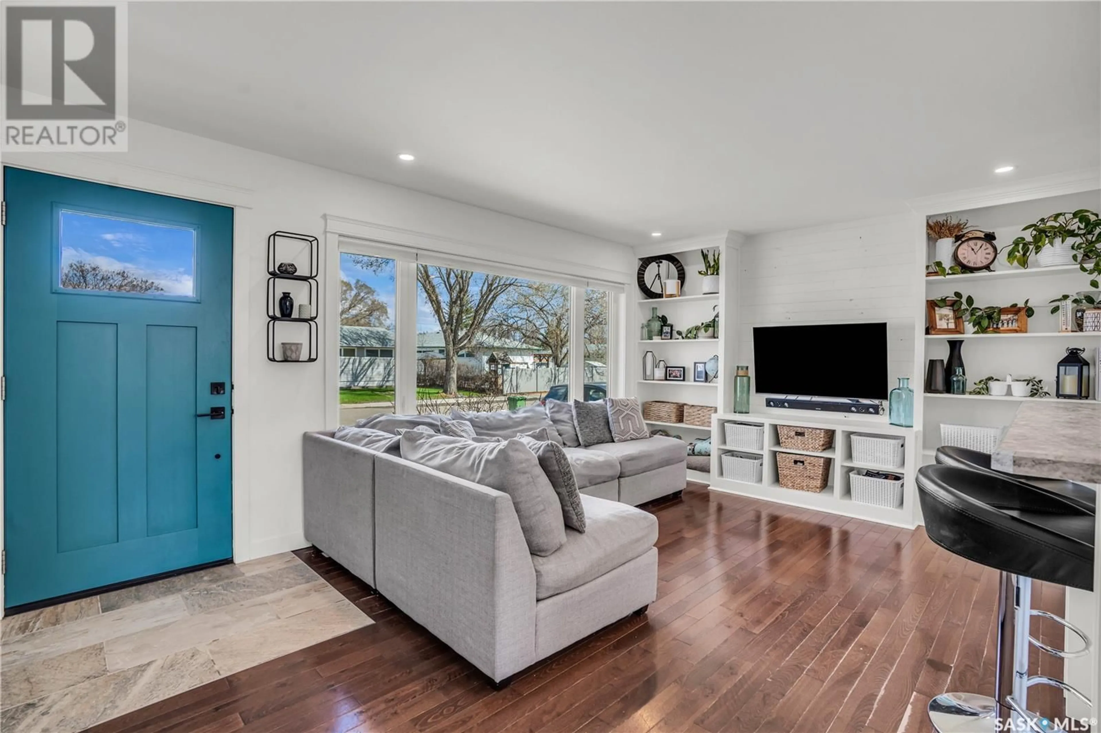 Living room with furniture, unknown for 30 ARMOUR STREET, Regina Saskatchewan S4R4G3
