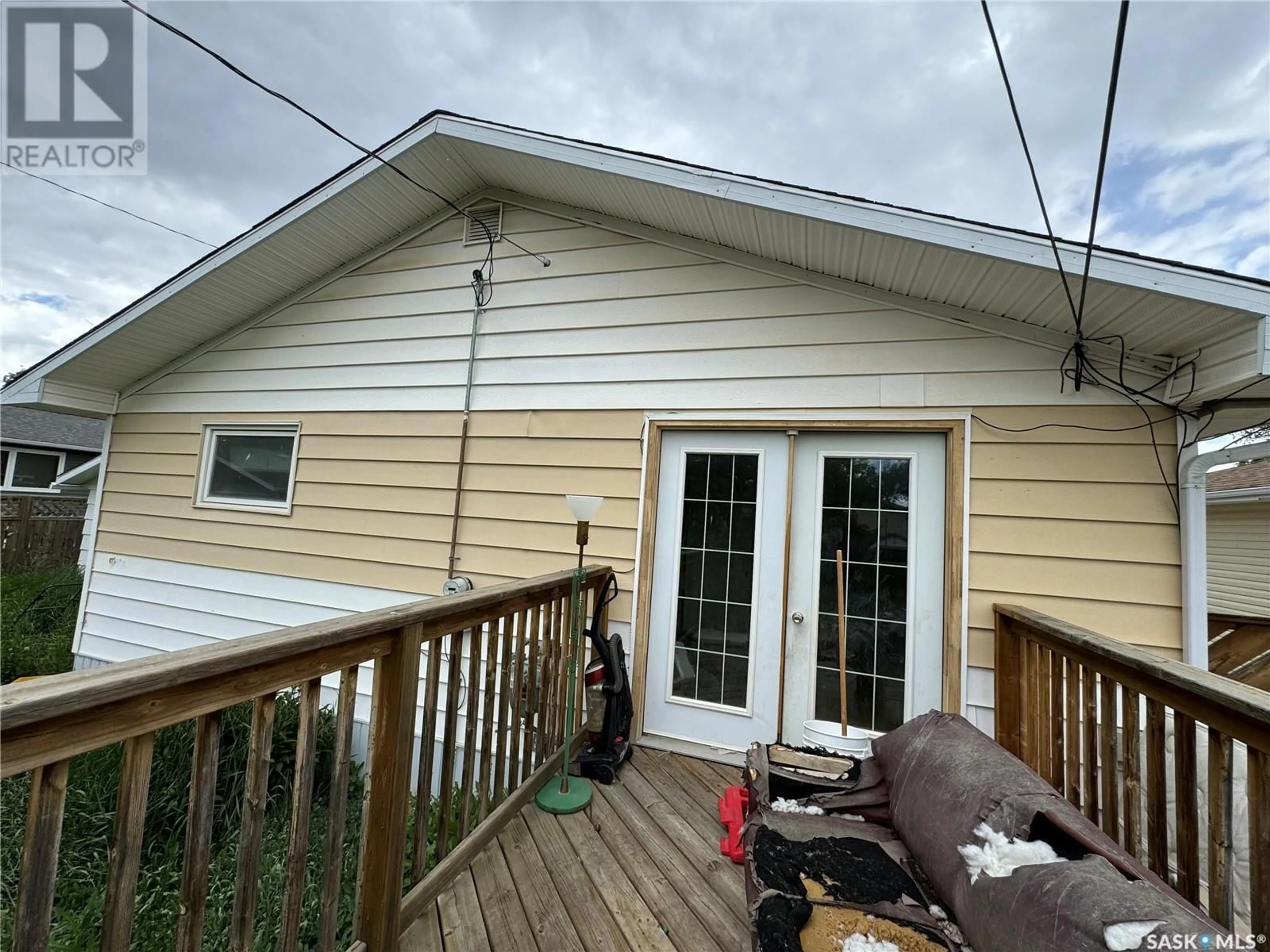 Unknown for 509 5TH AVENUE, Assiniboia Saskatchewan S0H0B0