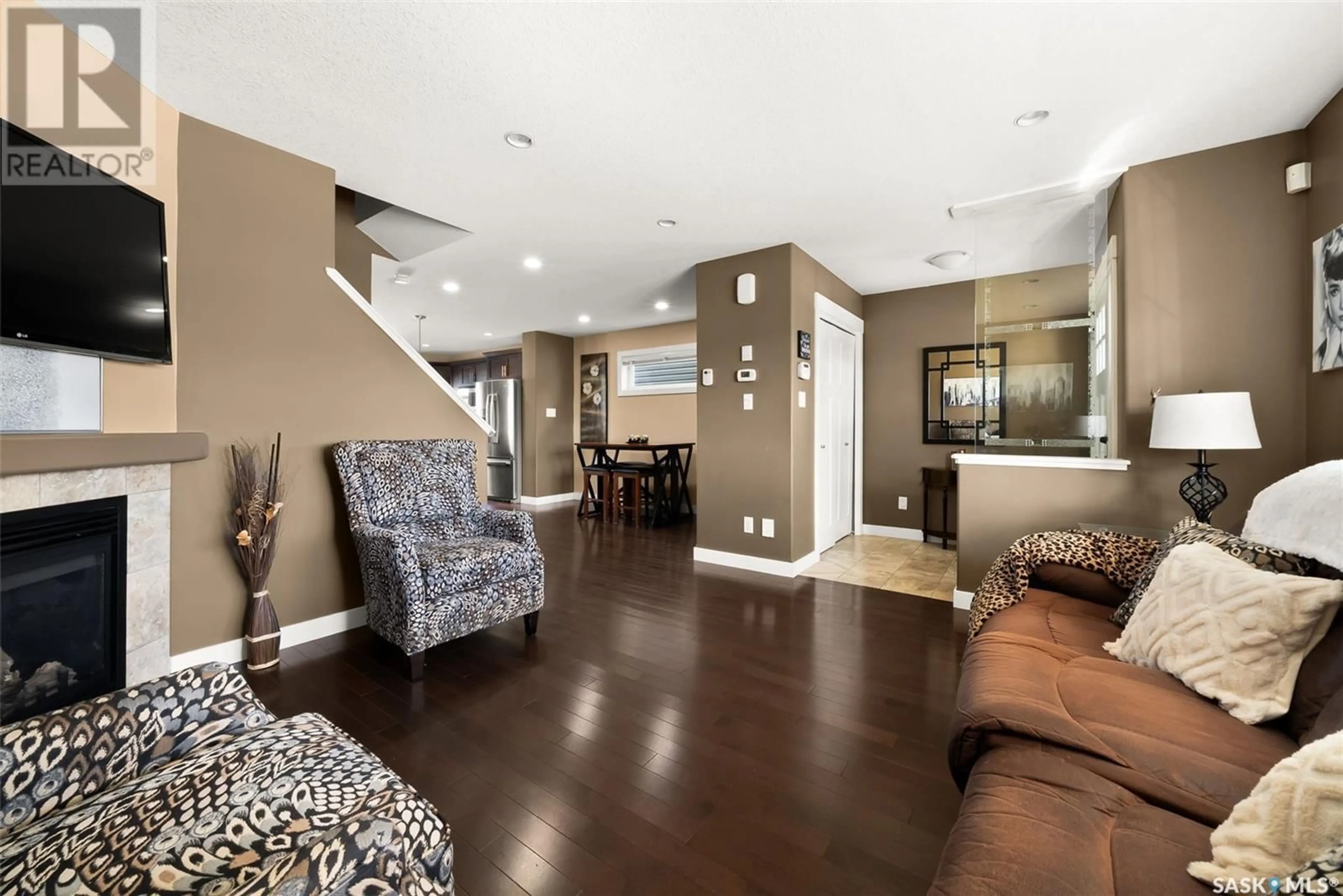 Unknown for 4769 JAMES HILL ROAD, Regina Saskatchewan S4W0C6