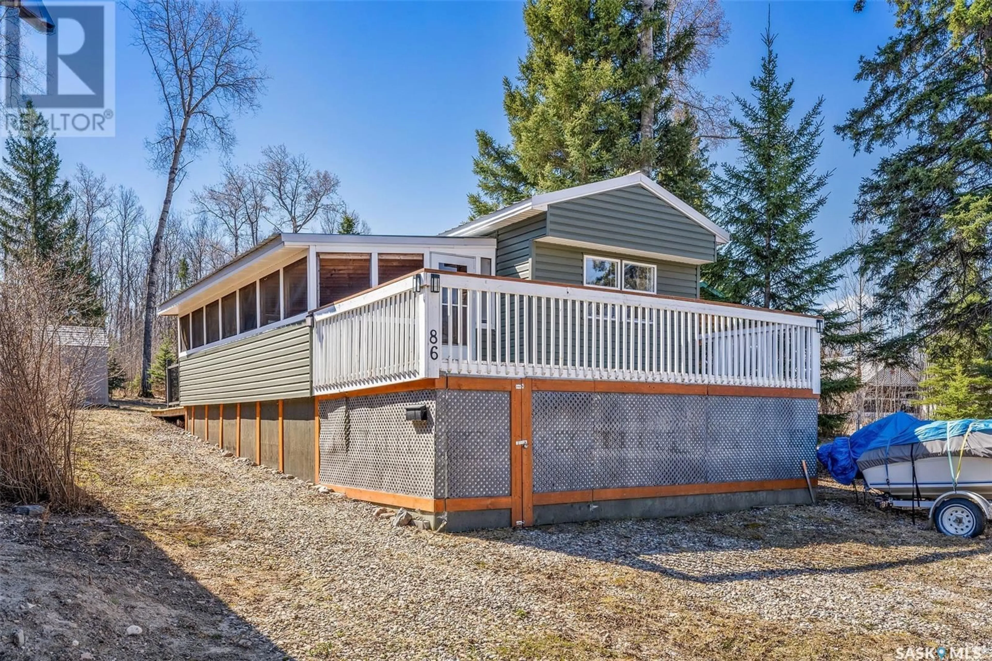 Home with vinyl exterior material, unknown for 86 ROTHENBURG PARK, Emma Lake Saskatchewan S0J0N0