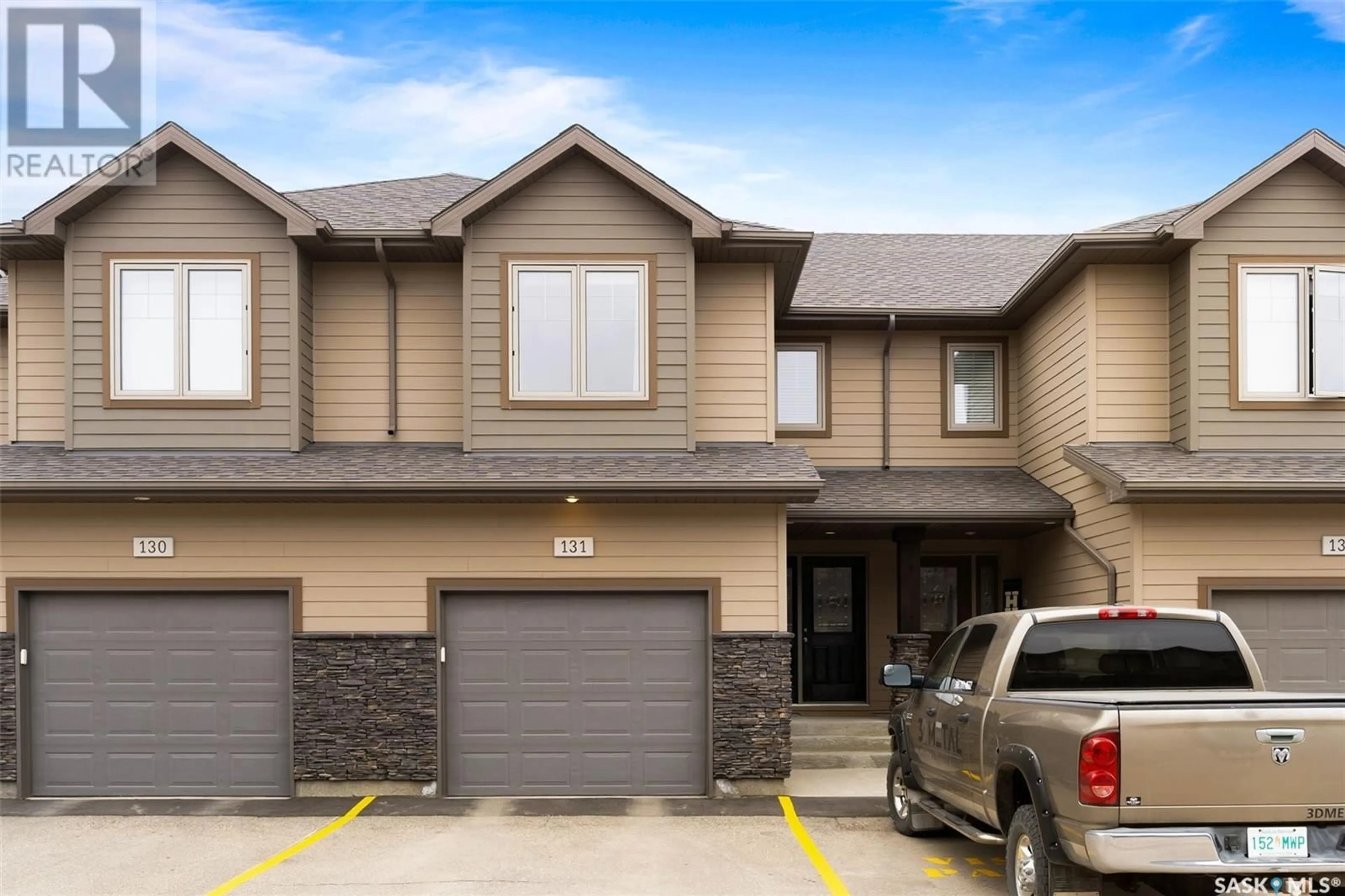 Home with vinyl exterior material, street for 131 4100 SANDHILL CRESCENT, Regina Saskatchewan S4V3G9