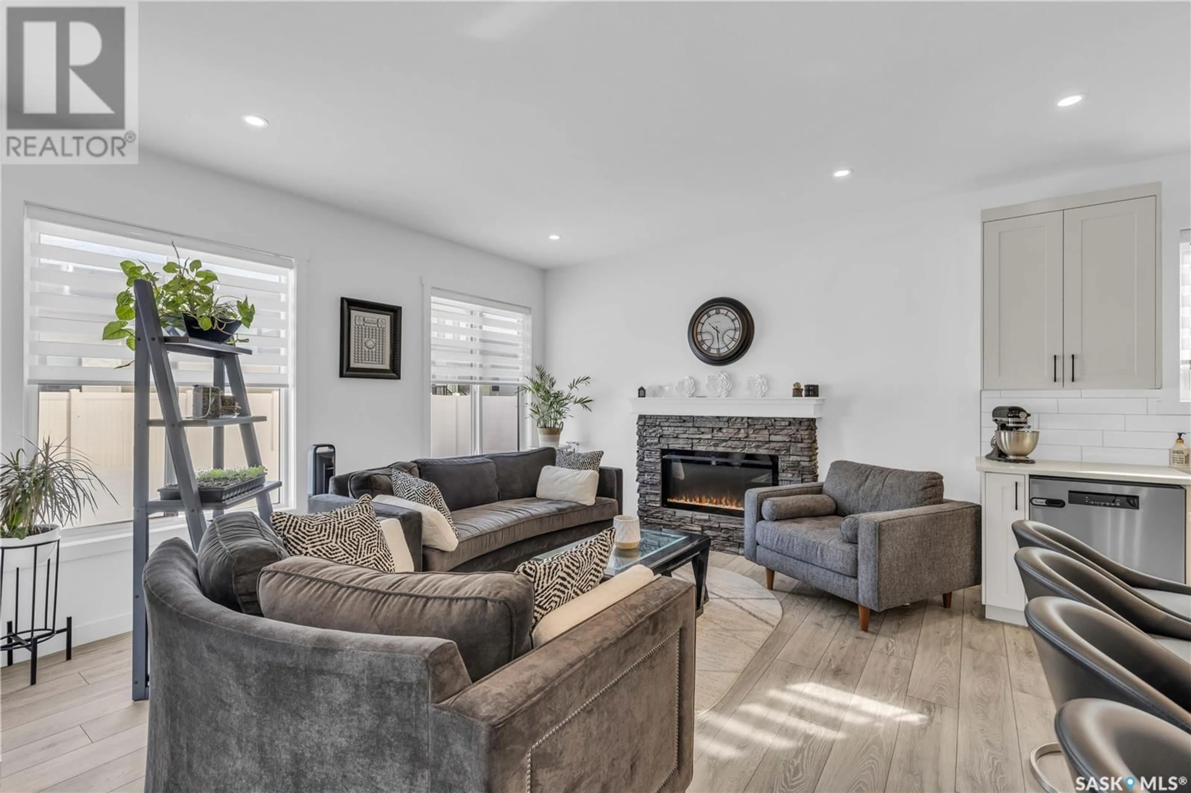 Living room with furniture, unknown for 2415 ROSEWOOD DRIVE, Saskatoon Saskatchewan S7V0Z3